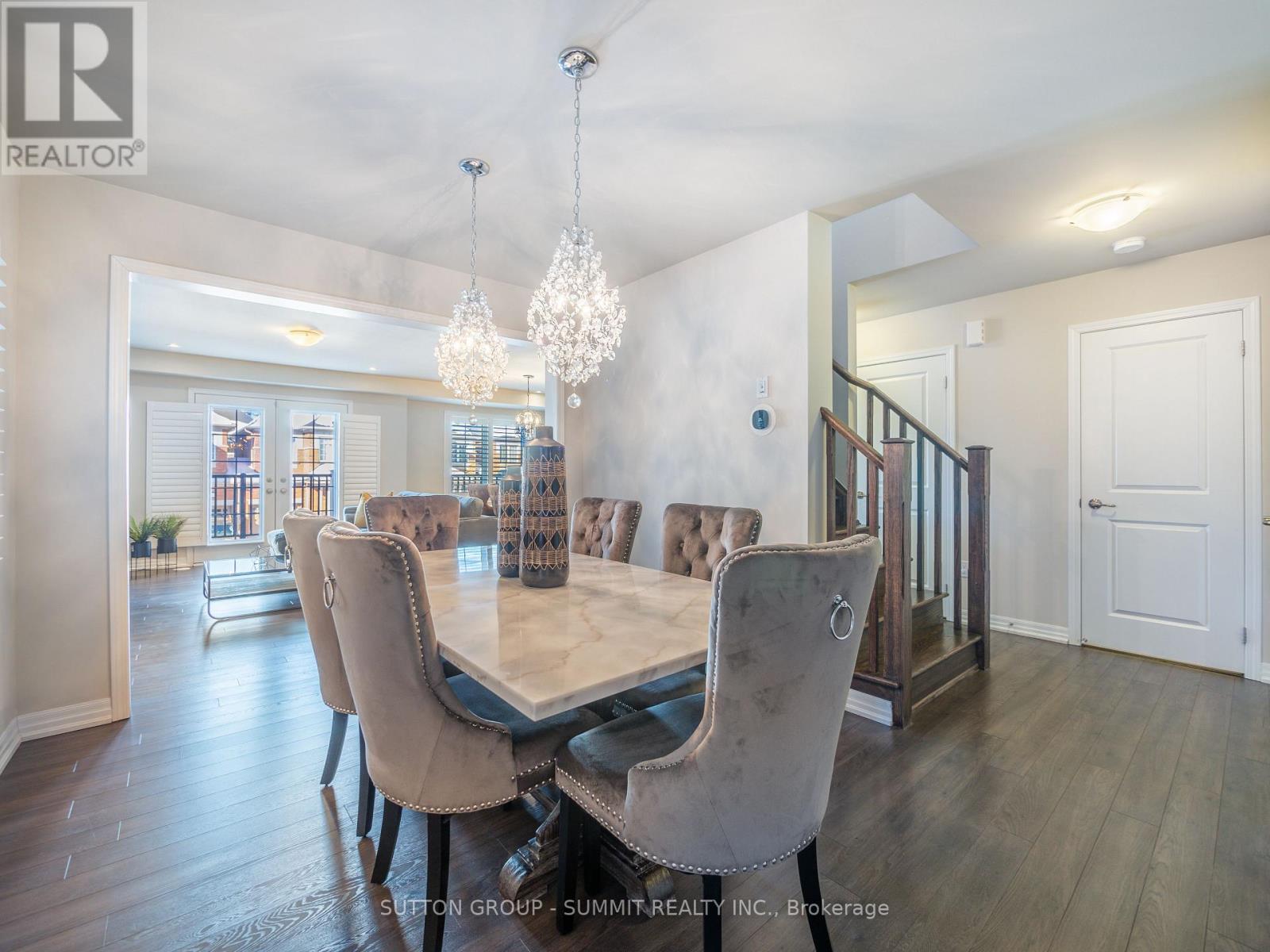 286 Sarah Cline Drive S, Oakville, Ontario  L6W 0V7 - Photo 14 - W13678388