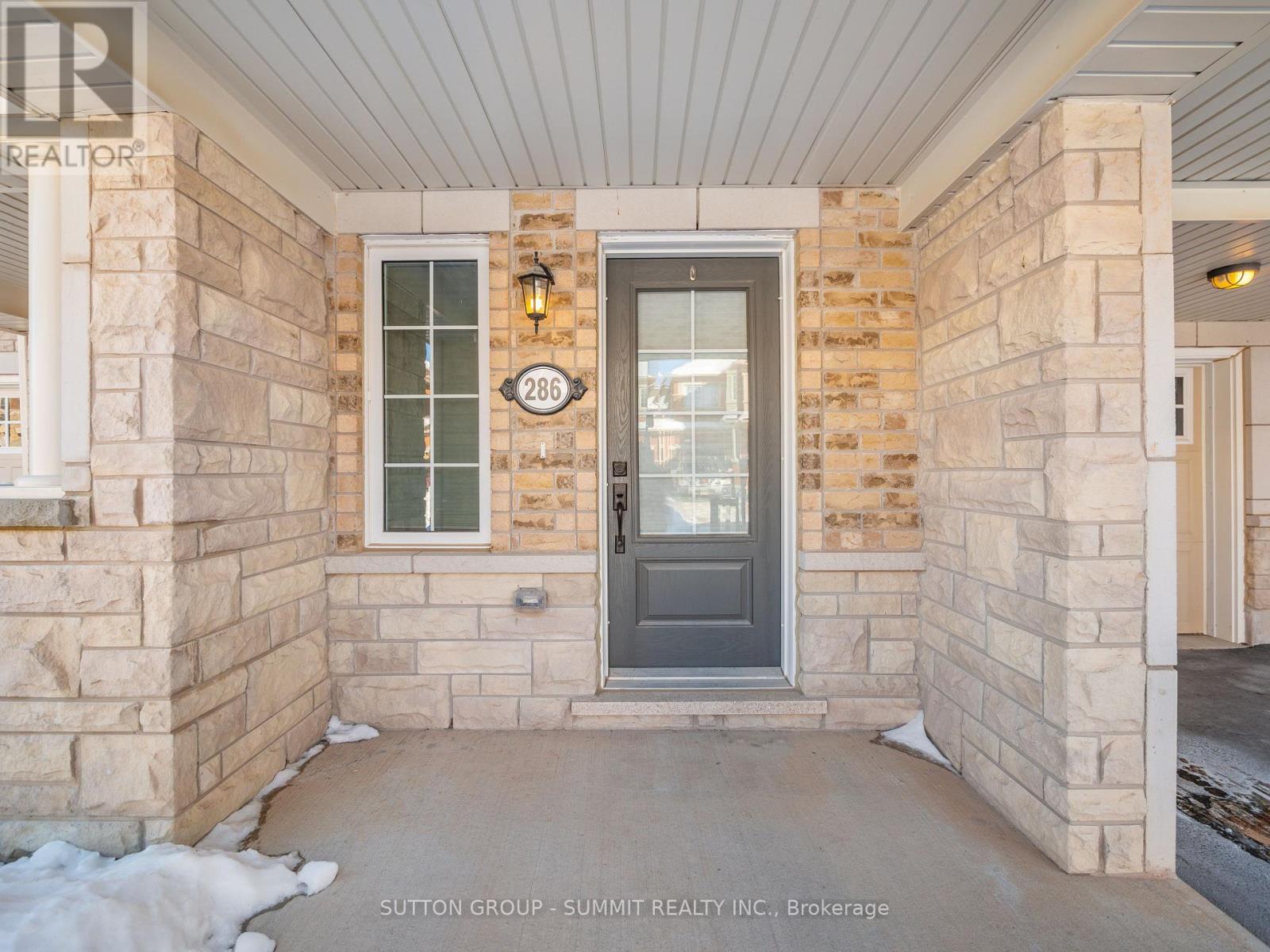 286 Sarah Cline Drive S, Oakville, Ontario  L6W 0V7 - Photo 3 - W13678388