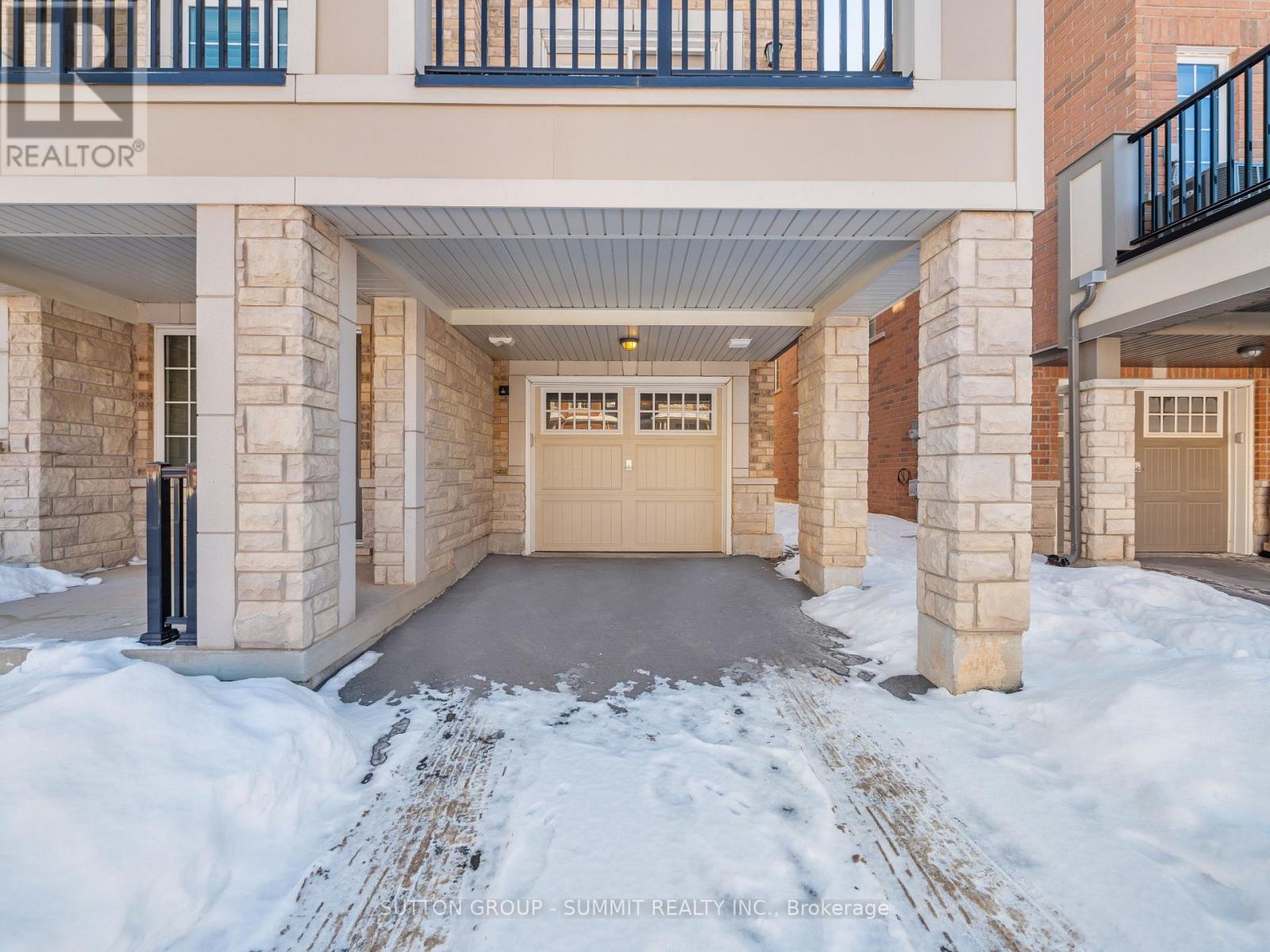 286 Sarah Cline Drive S, Oakville, Ontario  L6W 0V7 - Photo 4 - W13678388