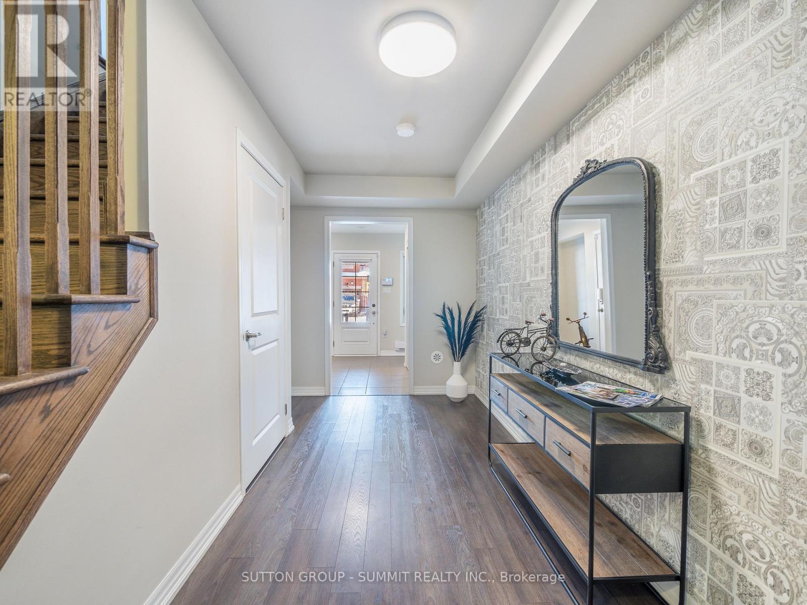 286 Sarah Cline Drive S, Oakville, Ontario  L6W 0V7 - Photo 8 - W13678388