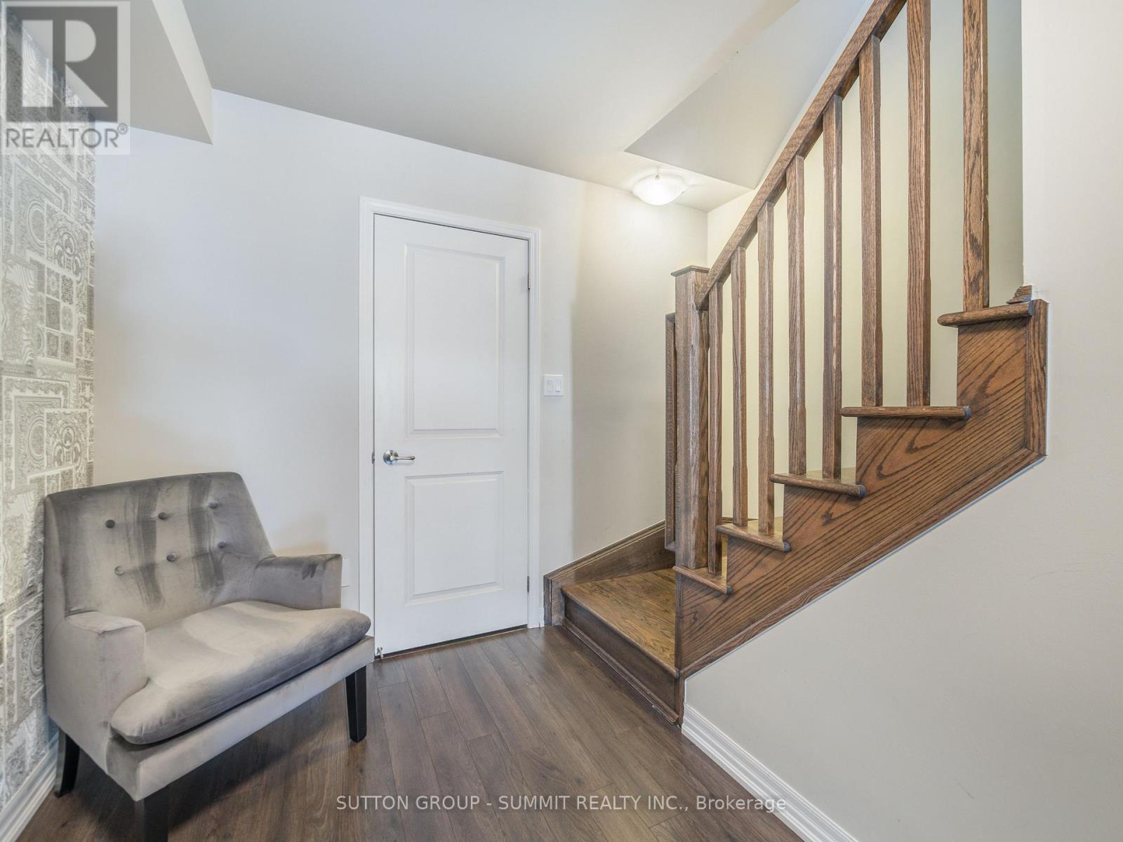286 Sarah Cline Drive S, Oakville, Ontario  L6W 0V7 - Photo 9 - W13678388