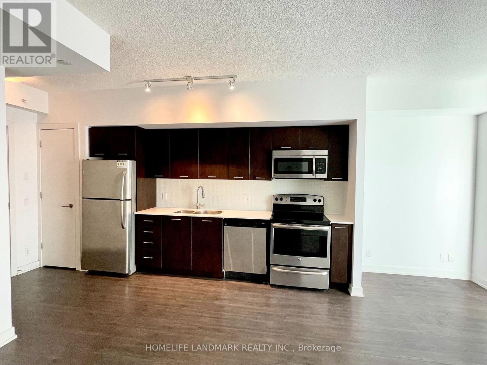 3210 - 2220 LAKESHORE BOULEVARD W, Toronto, Ontario