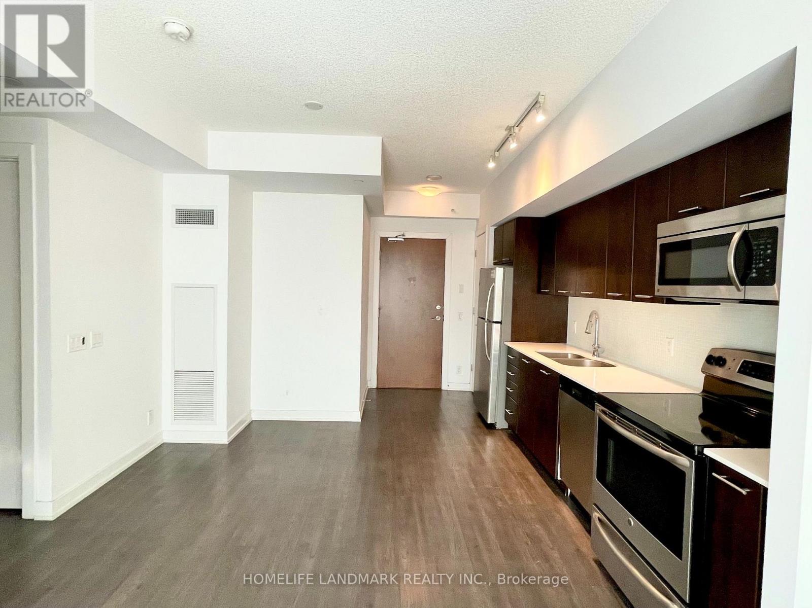 3210 - 2220 Lakeshore Boulevard W, Toronto, Ontario  M8V 0C1 - Photo 3 - W13678390