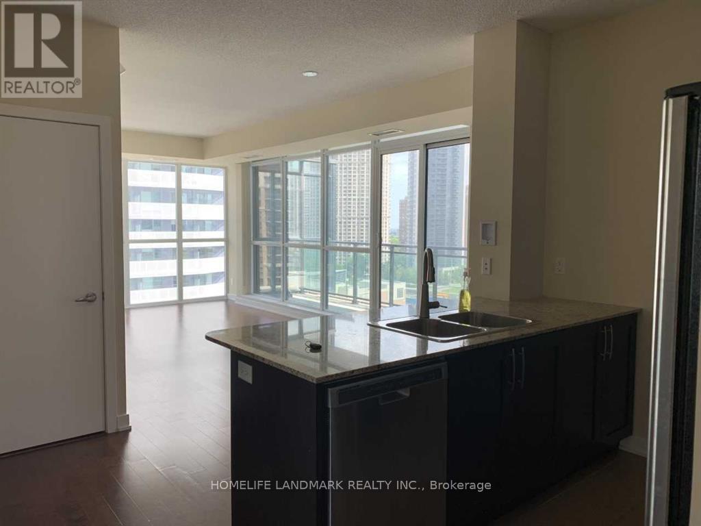 1002 - 4070 Confederation Parkway, Mississauga, Ontario  L5B 0E9 - Photo 3 - W13678392