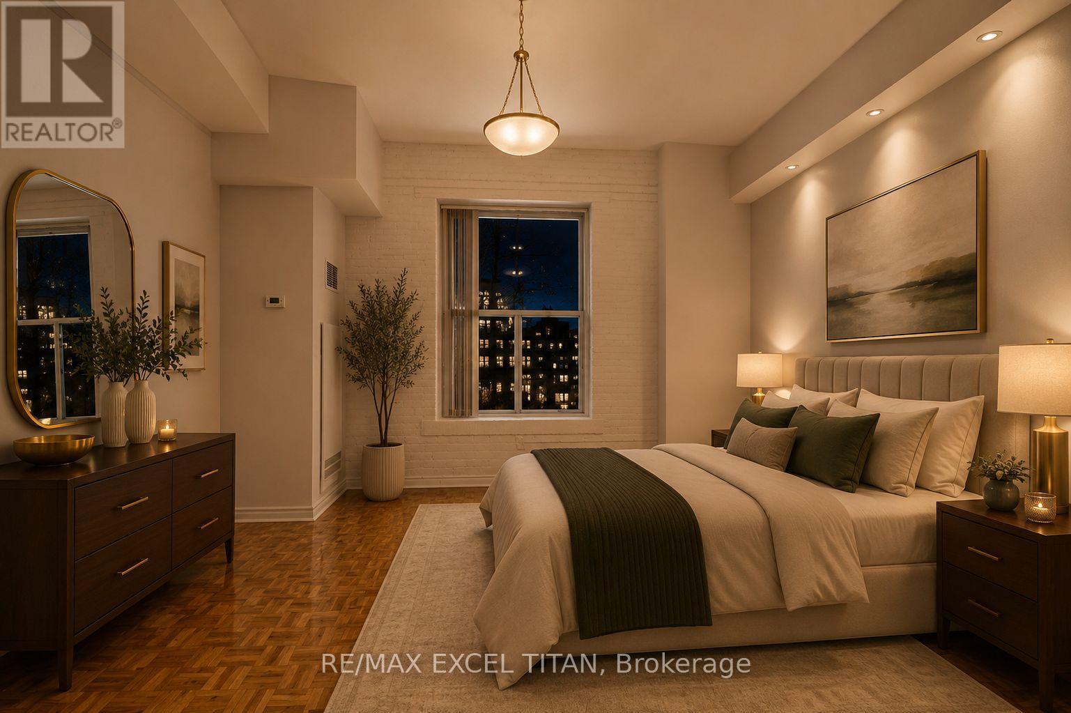 115 - 1401 Dupont Street, Toronto, Ontario  M6H 4J7 - Photo 2 - W13678402