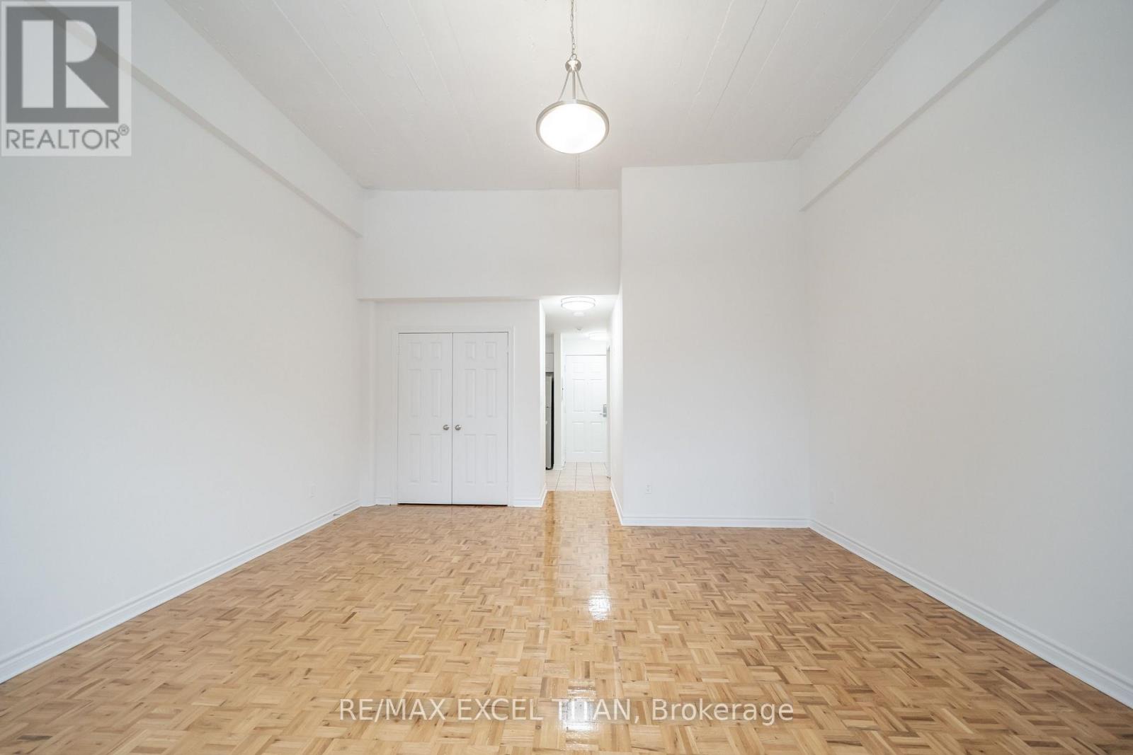 115 - 1401 Dupont Street, Toronto, Ontario  M6H 4J7 - Photo 4 - W13678402