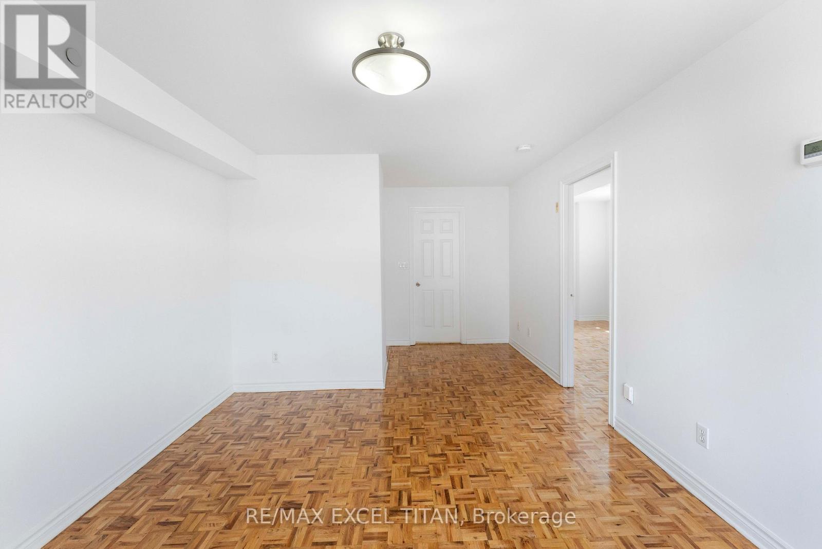 125 - 1401 Dupont Street, Toronto, Ontario  M6H 2B1 - Photo 5 - W13678406
