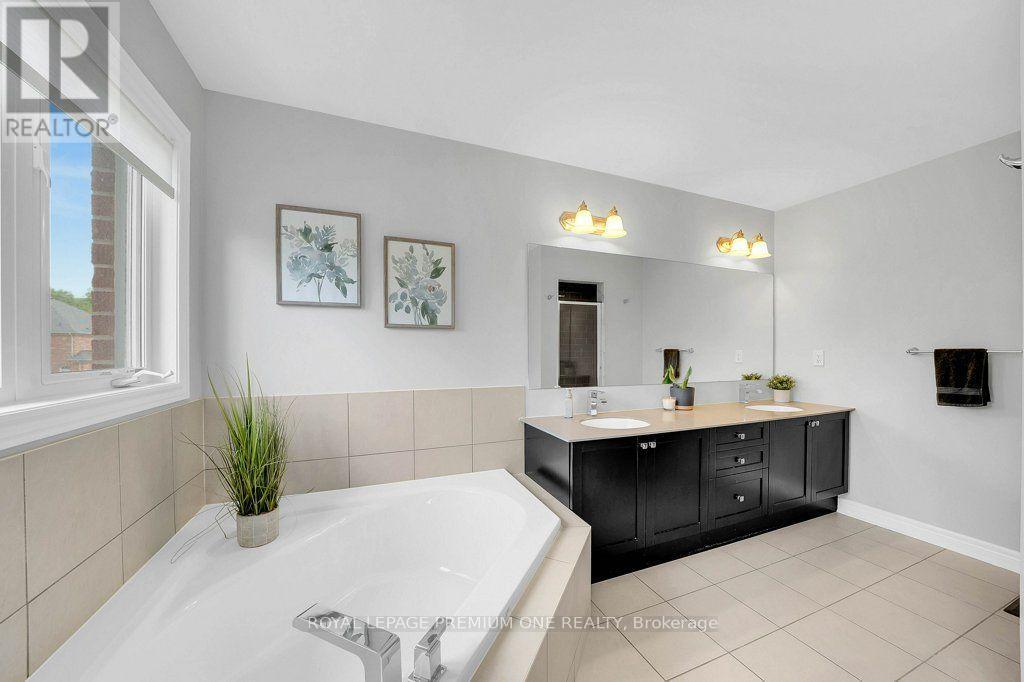 14 Atchison Drive, Caledon, Ontario  L7C 3X5 - Photo 24 - W13678408
