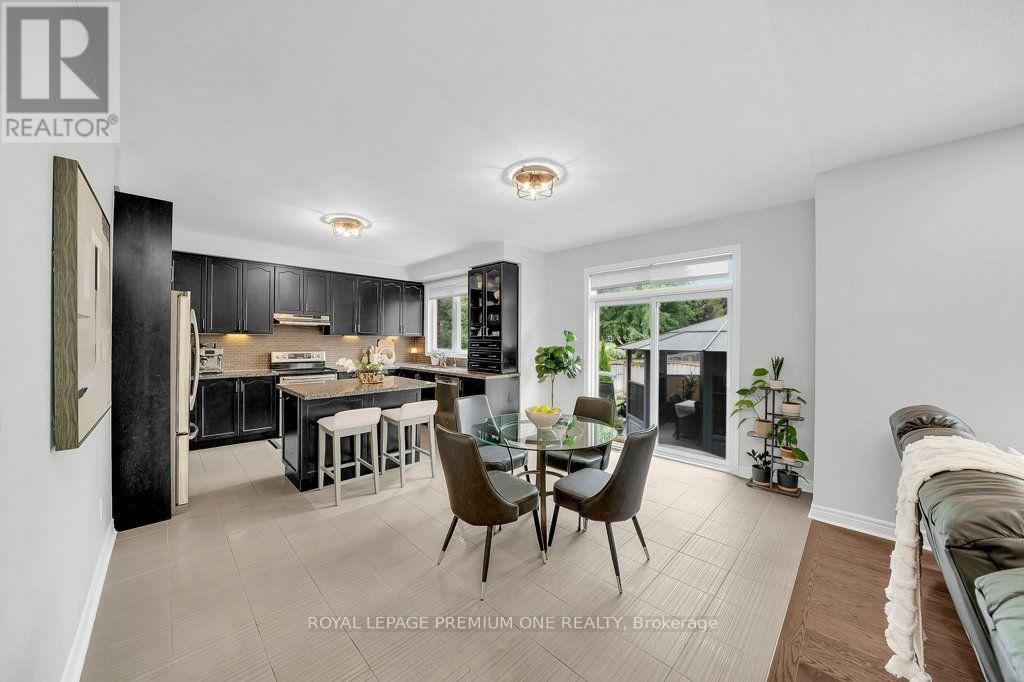 14 Atchison Drive, Caledon, Ontario  L7C 3X5 - Photo 8 - W13678408