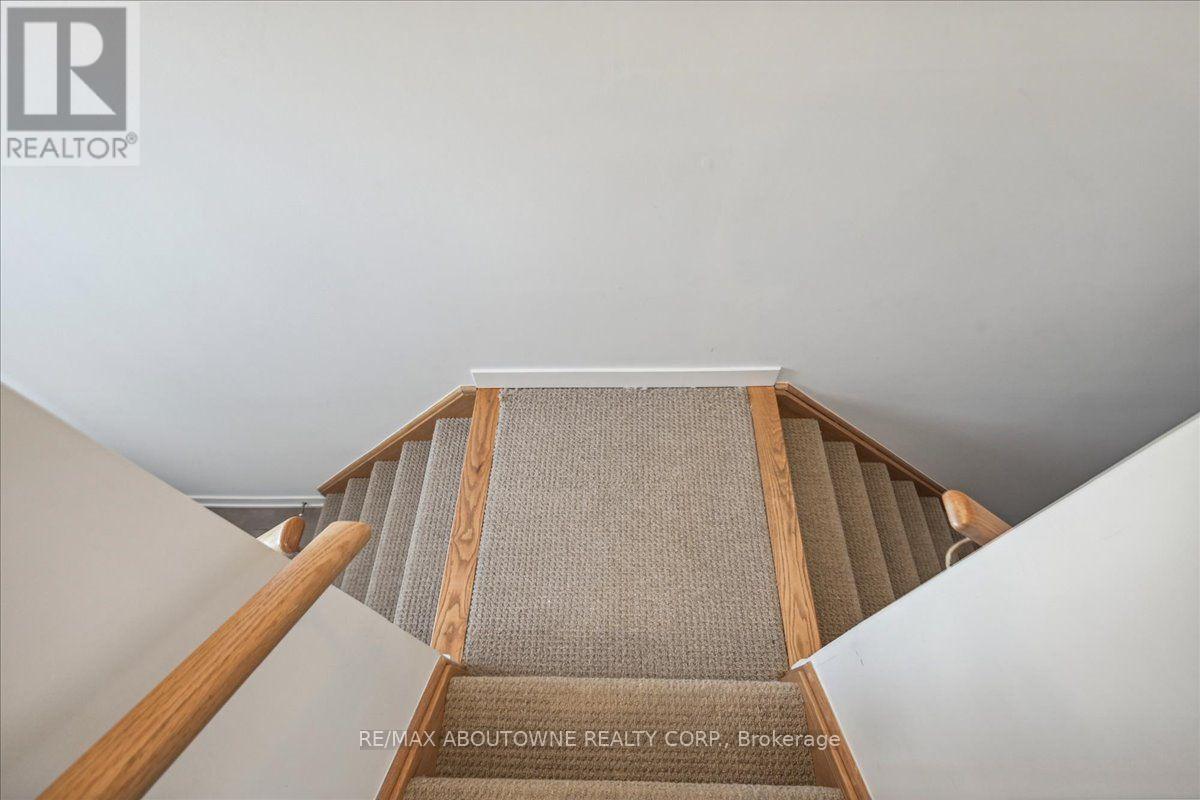 31 - 590 North Service Road, Hamilton, Ontario  L8E 0K5 - Photo 4 - X13678428