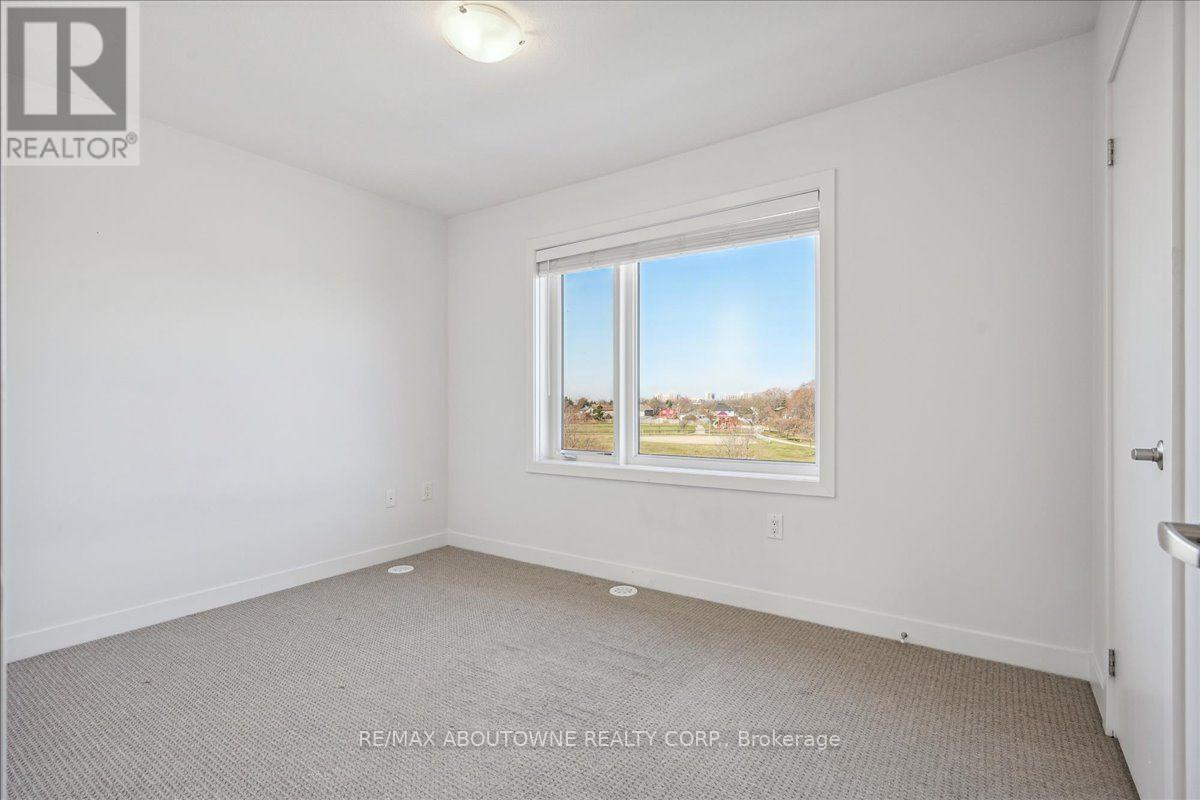 31 - 590 North Service Road, Hamilton, Ontario  L8E 0K5 - Photo 40 - X13678428
