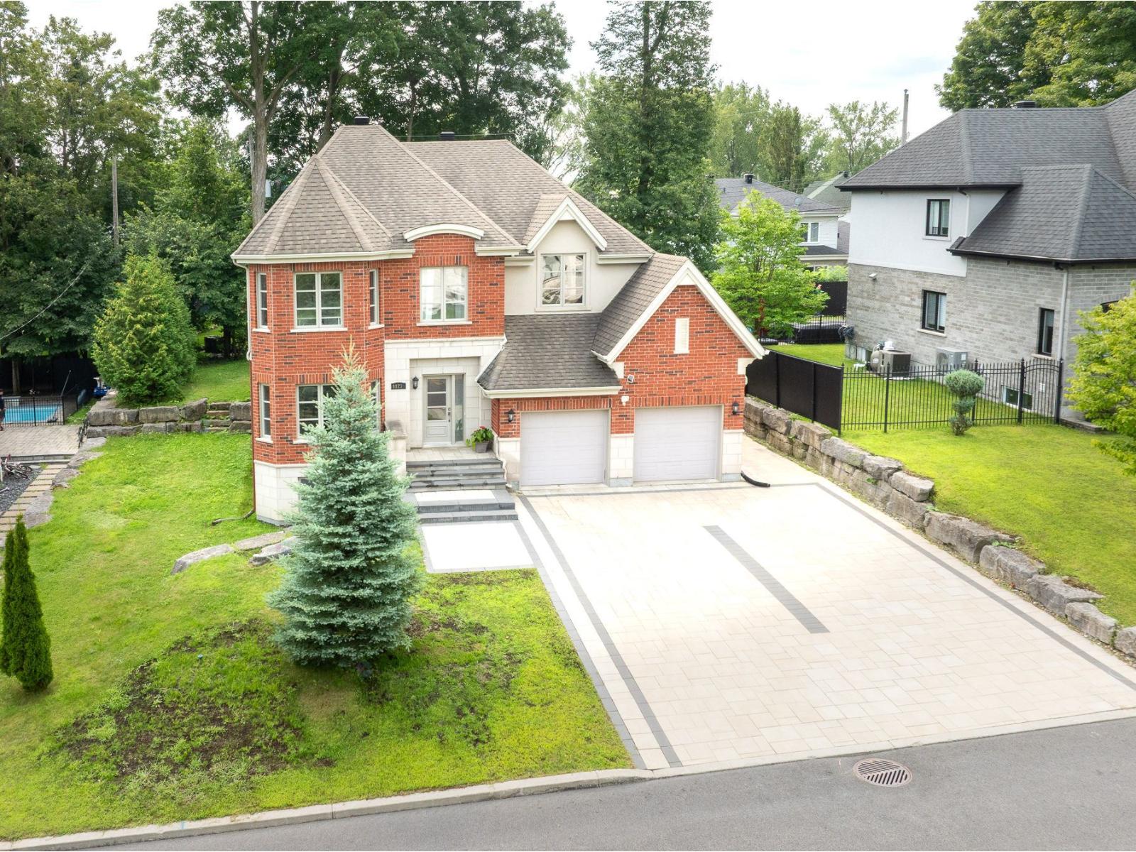 1123 Rue Bellevue Montréal (L'Île-Bizard/Sainte-Geneviève) Quebec Canada H9C3B4 3
