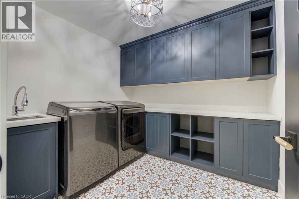 8 Edgeview Crescent, Komoka, Ontario  N0L 1R0 - Photo 39 - 40824349
