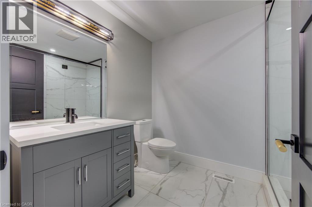 8 Edgeview Crescent, Komoka, Ontario  N0L 1R0 - Photo 40 - 40824349