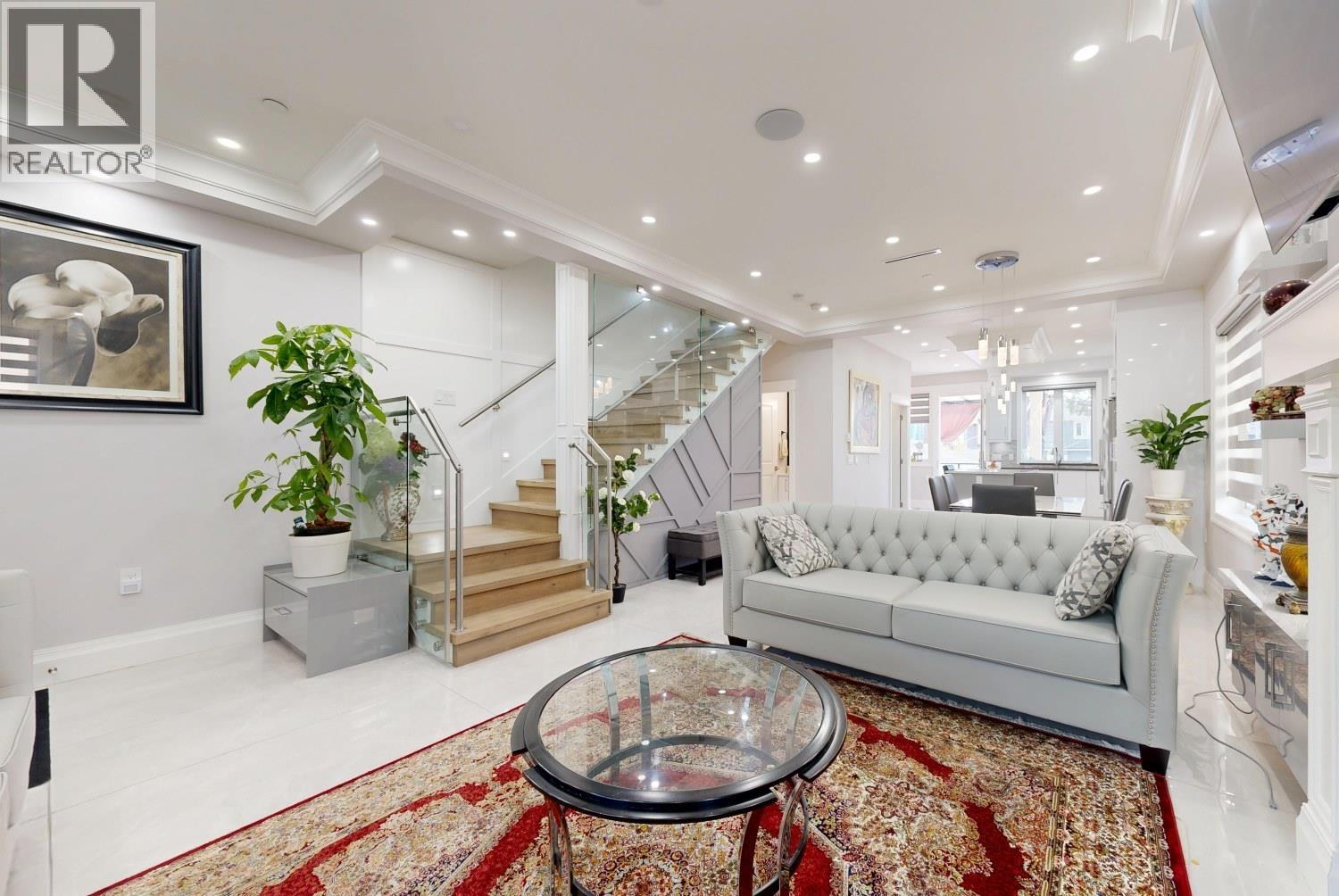 1 556 W 62nd Avenue, Vancouver, British Columbia  V6P 2C9 - Photo 5 - R3155395