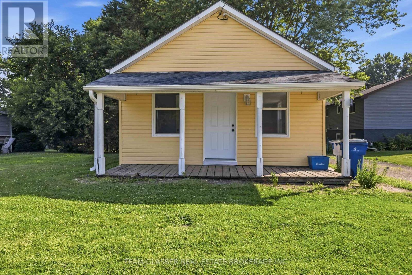 34 Broadway Street, Newbury, Ontario  N0L 1Z0 - Photo 4 - X13678460