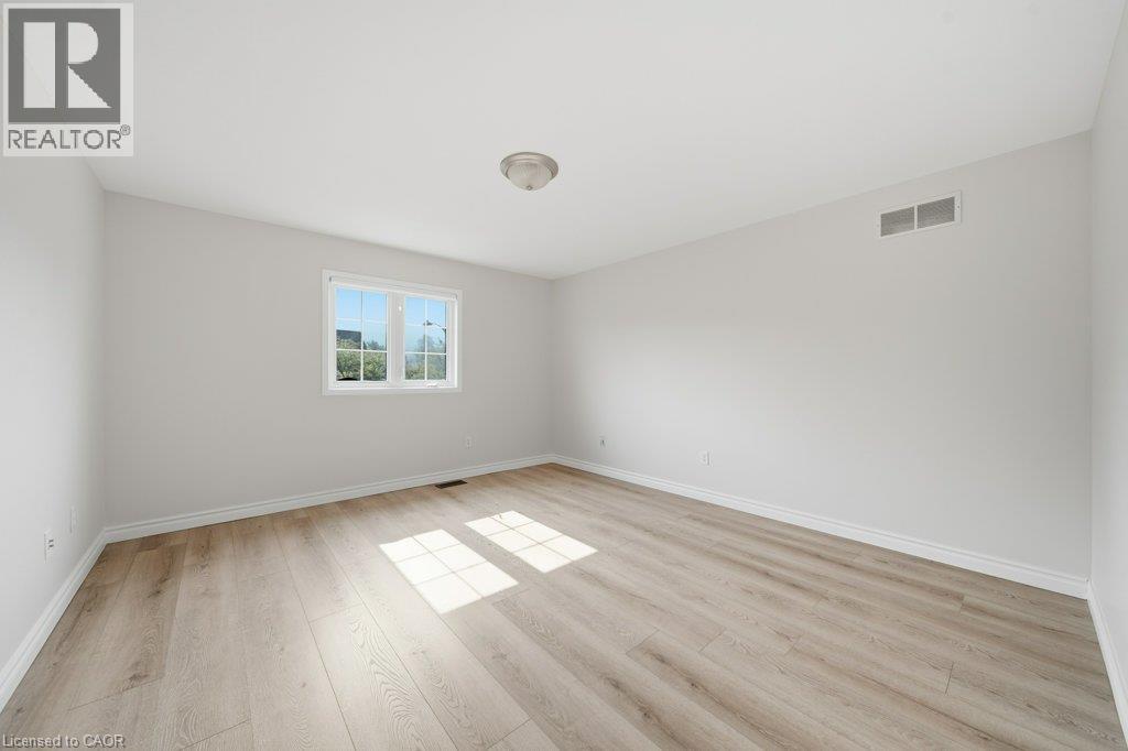 610 Violet Street, Waterloo, Ontario  N2V 2V9 - Photo 29 - 40851592