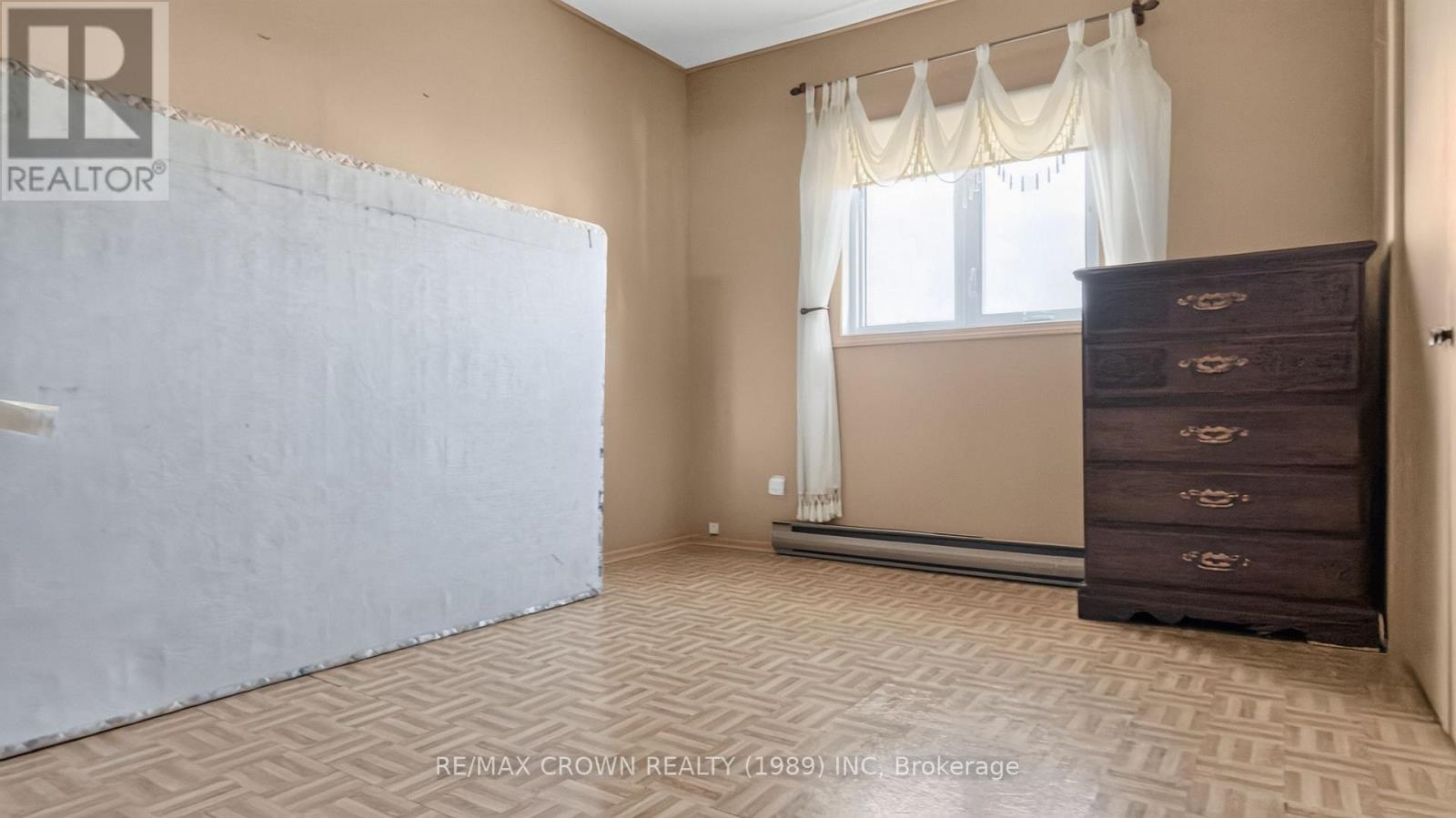 143 Queen Street, Mattice-Val Cote, Ontario  P0L 1T0 - Photo 25 - T13678452