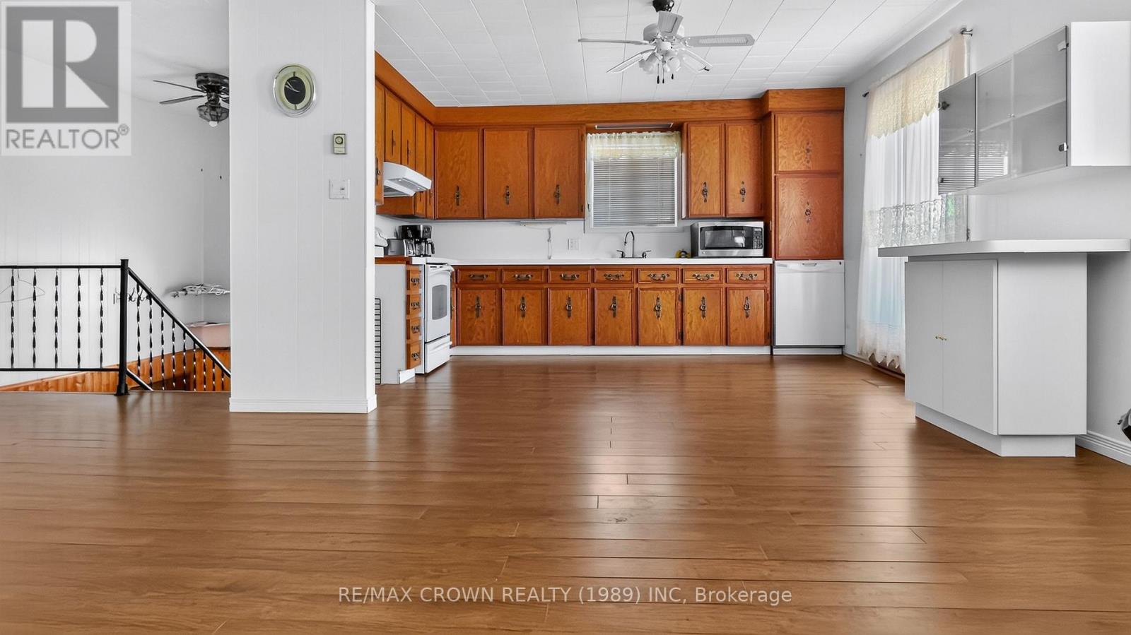 143 Queen Street, Mattice-Val Cote, Ontario  P0L 1T0 - Photo 42 - T13678452