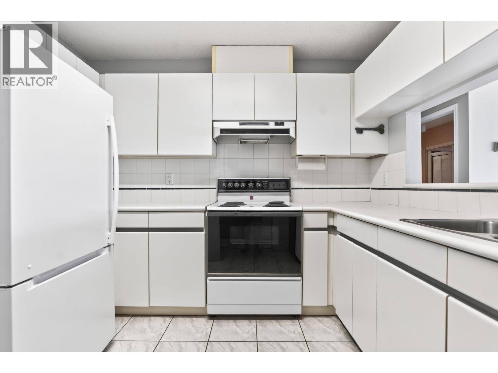 1802 8 Laguna Court, New Westminster, British Columbia  V3M 6M6 - Photo 7 - R3155188