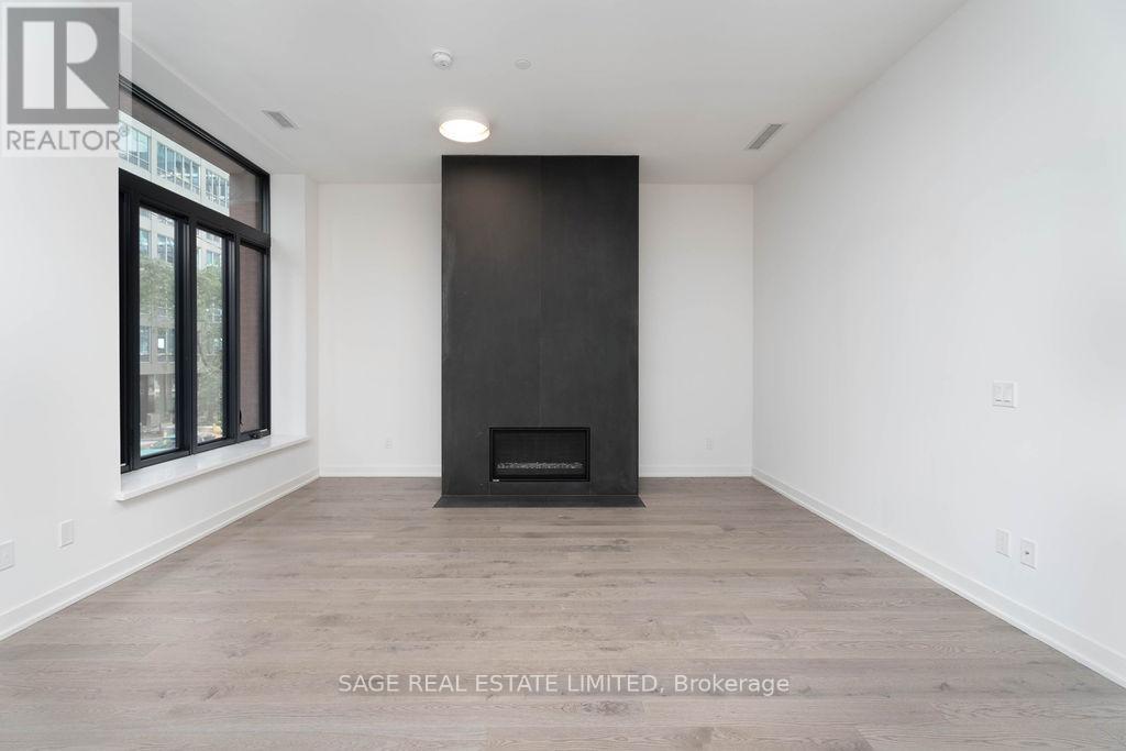 205 - 22 Lombard Street, Toronto, Ontario  M5C 1M1 - Photo 4 - C13678458
