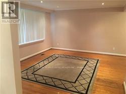 393 Hounslow Avenue, Toronto, Ontario  M2R 1H7 - Photo 6 - C13678462