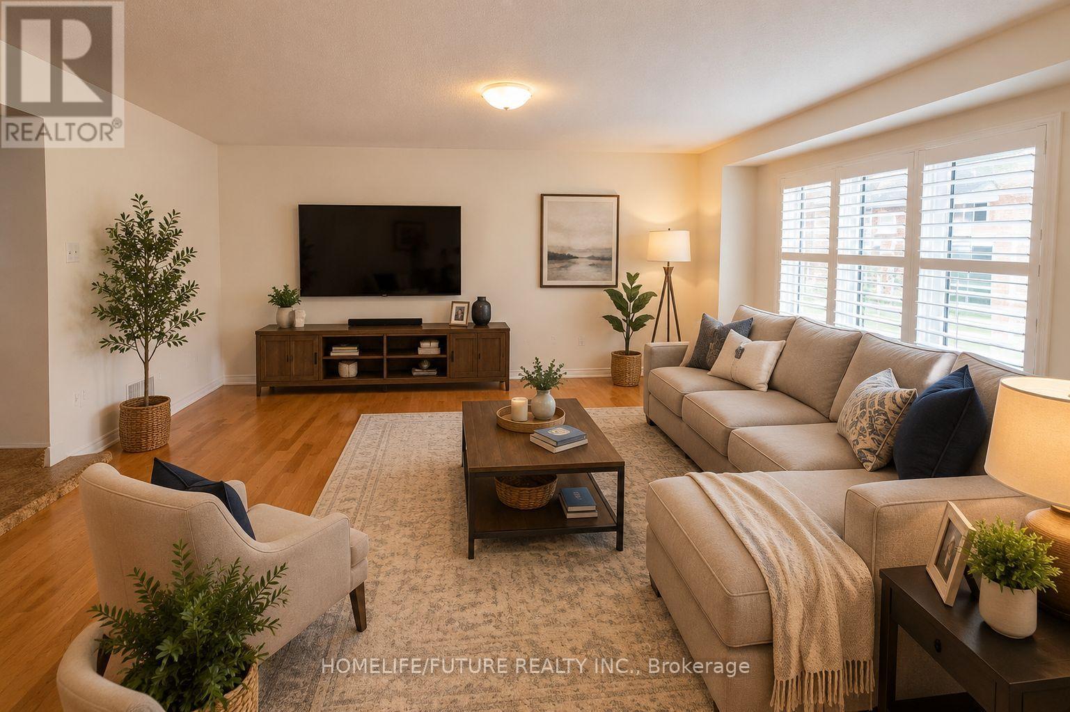 215 Windfields Farm Drive, Oshawa, Ontario  L1L 0K5 - Photo 6 - E13678456