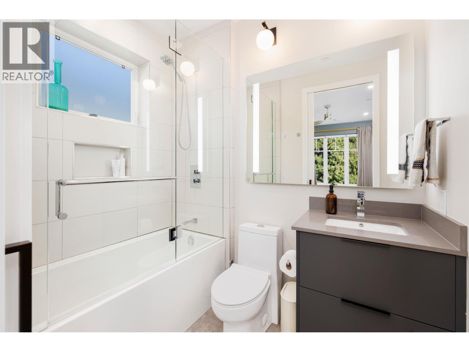 1506 E 11th Avenue, Vancouver, British Columbia  V5N 1Y7 - Photo 24 - R3156004