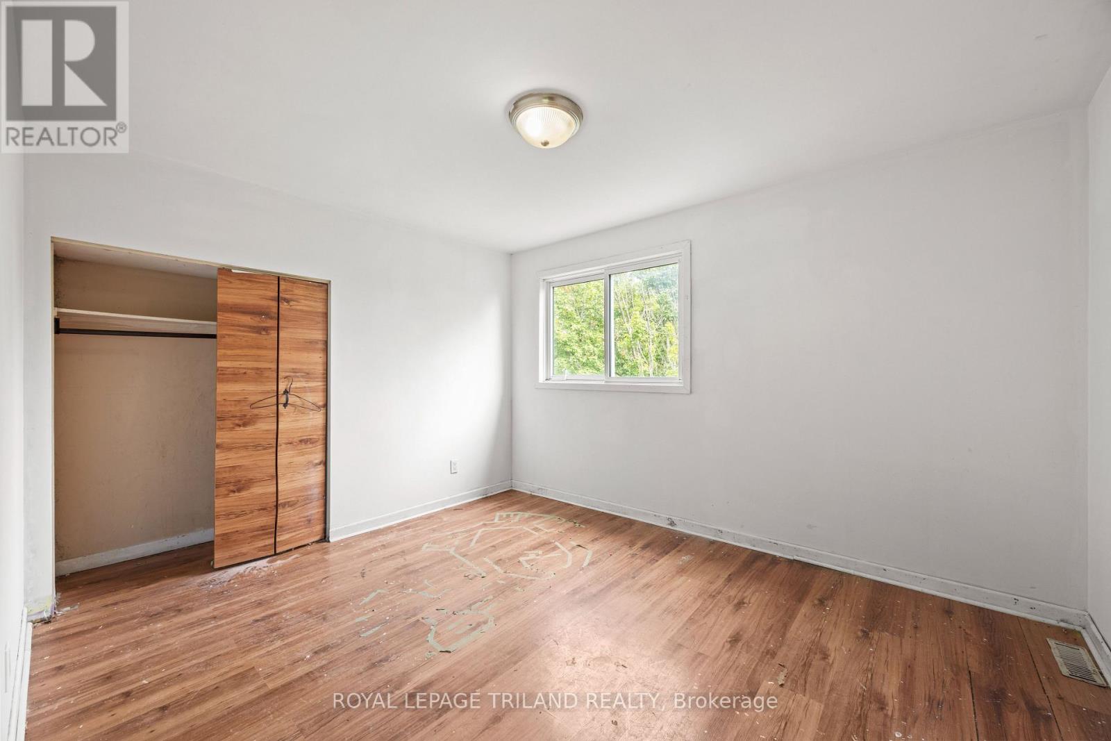 10207 Ivan Drive, Middlesex Centre, Ontario  N0M 2A0 - Photo 18 - X13678326