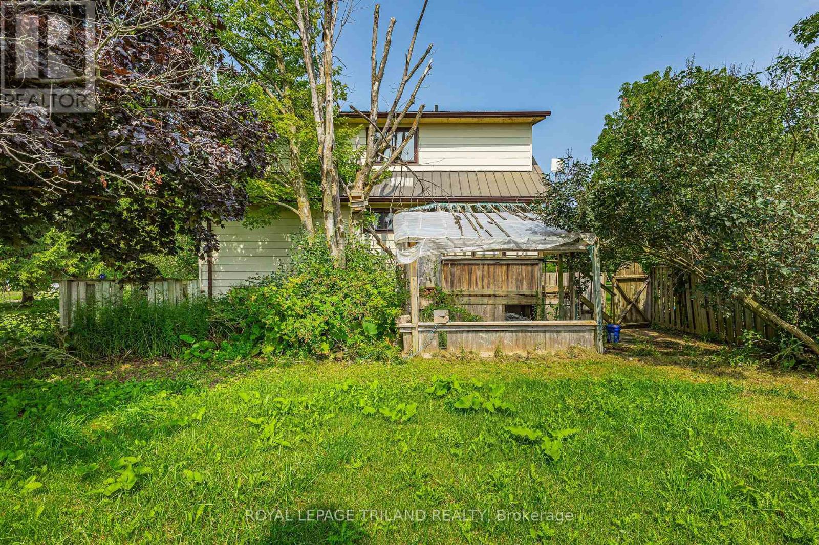 10207 Ivan Drive, Middlesex Centre, Ontario  N0M 2A0 - Photo 22 - X13678326