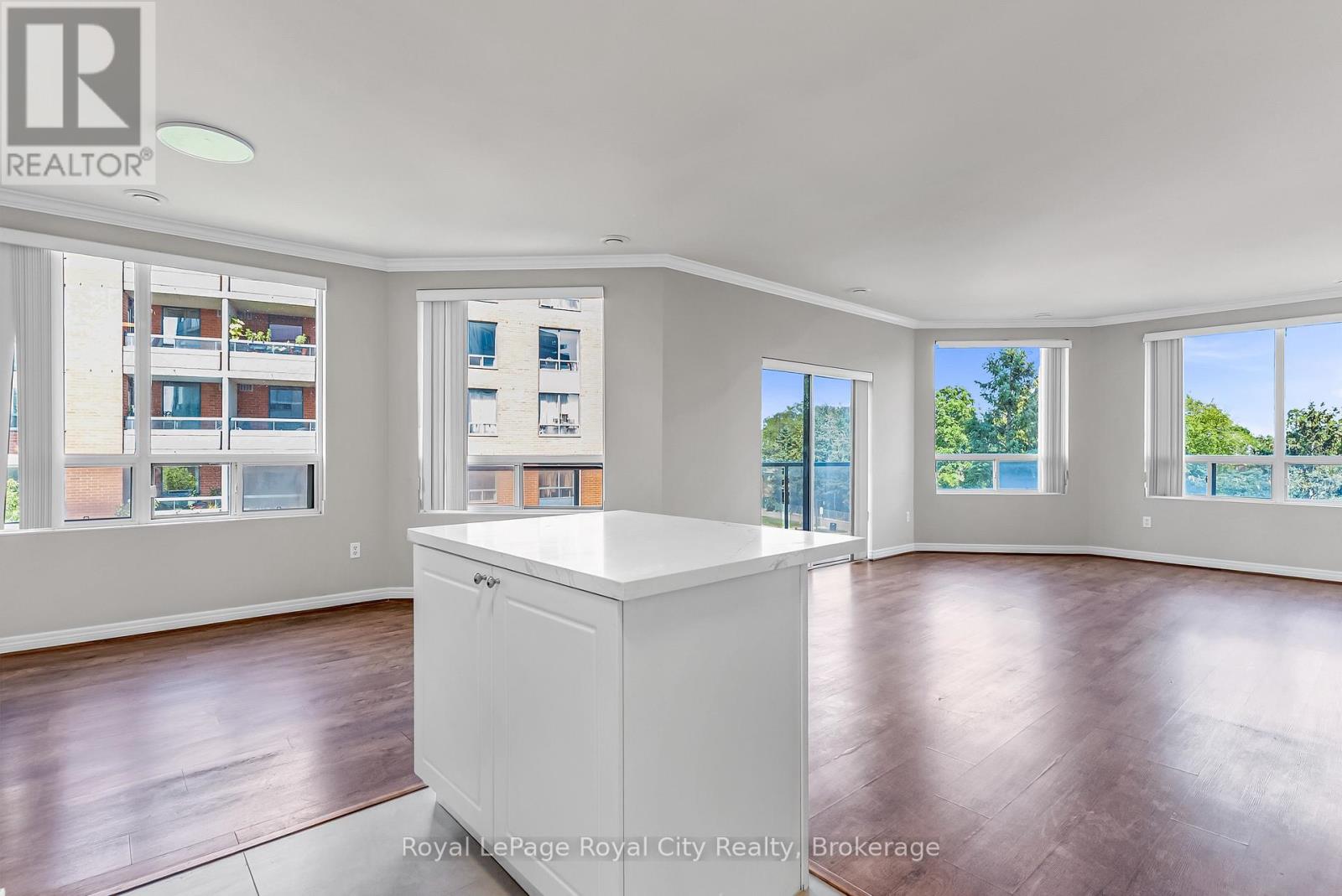 301 - 60 Wyndham Street S, Guelph, Ontario  N1E 7H7 - Photo 11 - X13678446