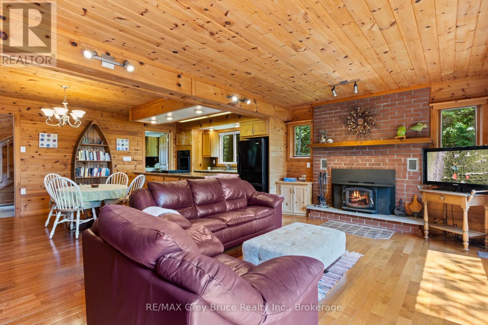 1132 Dorcas Bay Road, Northern Bruce Peninsula, Ontario  N0H 2R0 - Photo 15 - X13678488
