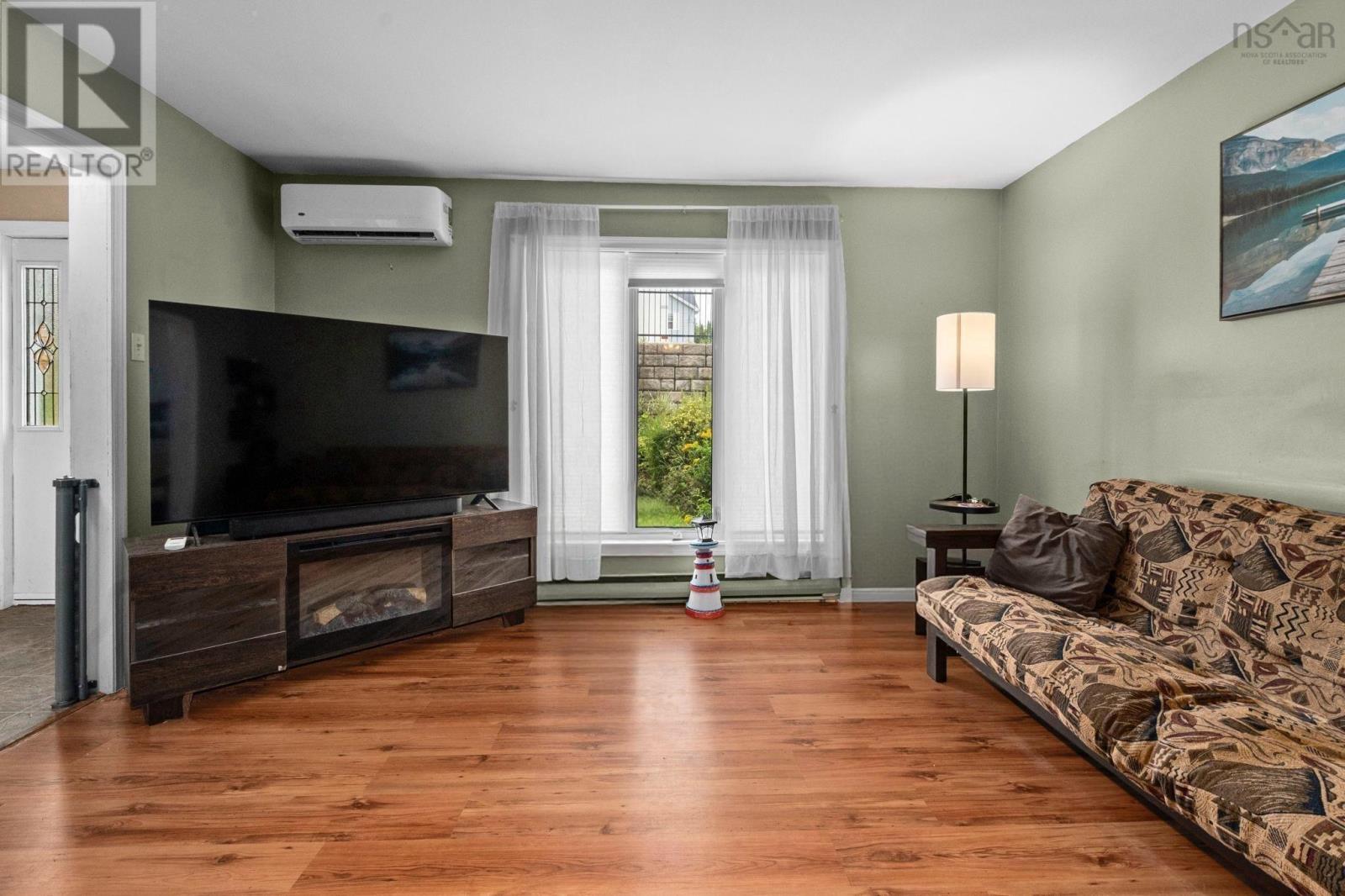 963 Old Sackville Road, Middle Sackville, Nova Scotia  B4E 1R4 - Photo 5 - 202620683
