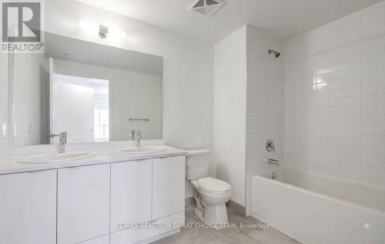 311 - 165 Canon Jackson Drive, Toronto (Beechborough-Greenbrook), Ontario  M6M 0C4 - Photo 10 - W13678440