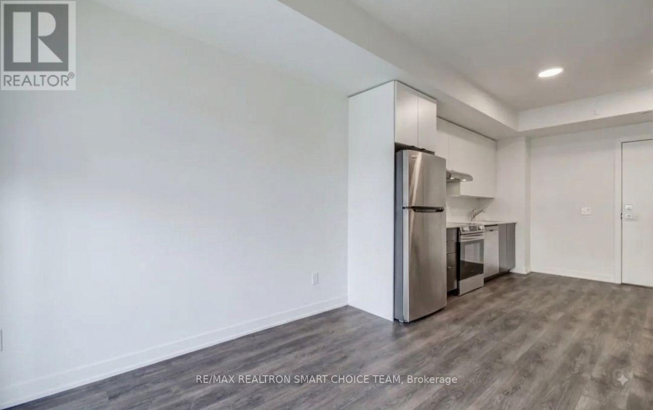 311 - 165 Canon Jackson Drive, Toronto (Beechborough-Greenbrook), Ontario  M6M 0C4 - Photo 5 - W13678440