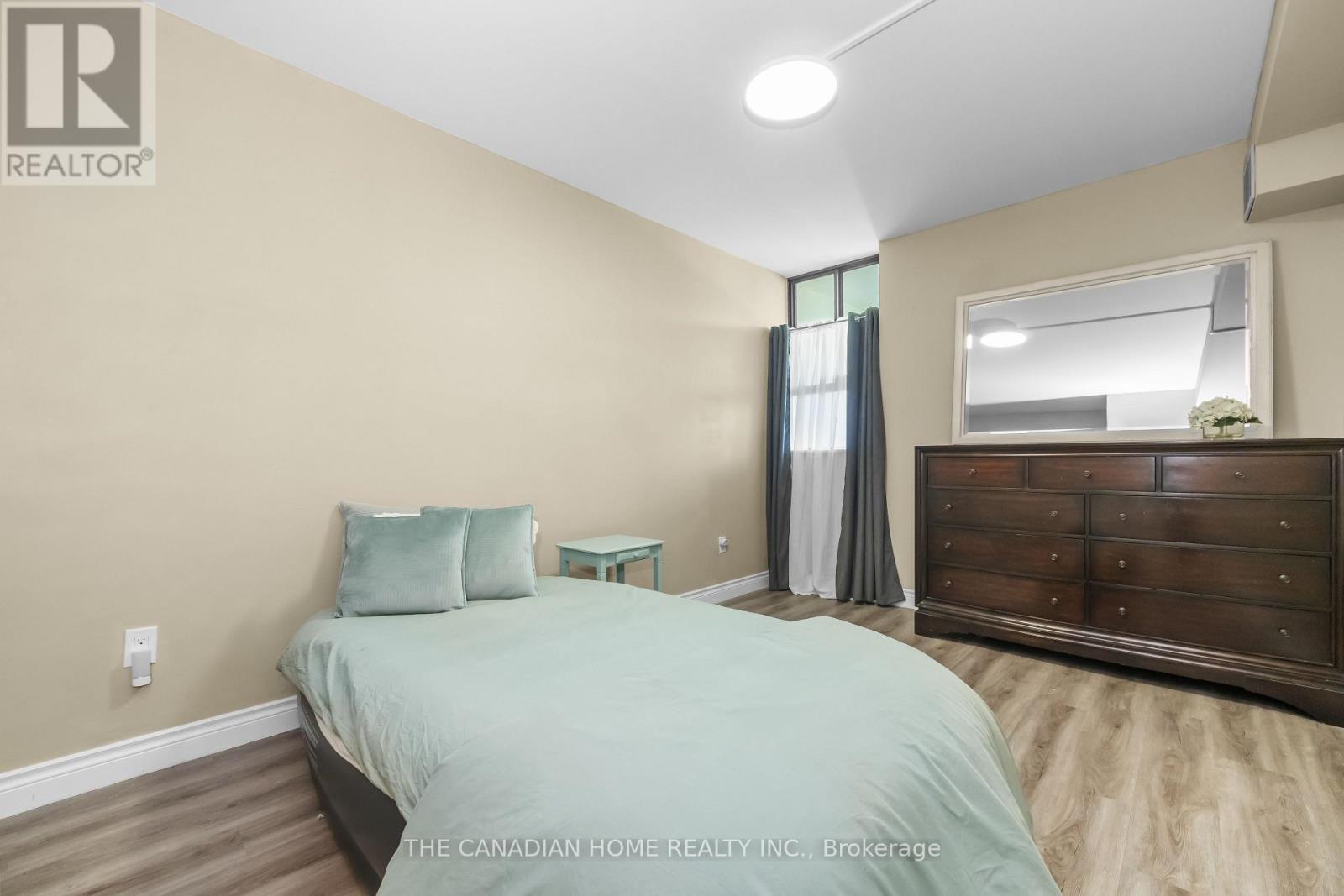 103 - 4 Lisa Street, Brampton (Queen Street Corridor), Ontario  L6T 4B6 - Photo 9 - W13678478