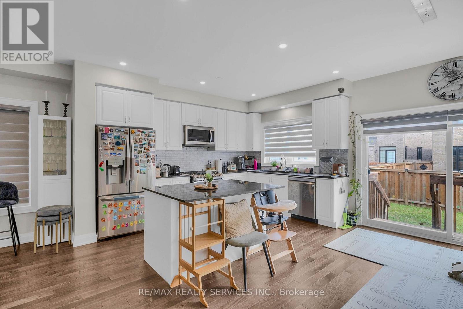 6 Lollard Way, Brampton (Bram West), Ontario  L6Y 2C9 - Photo 10 - W13678484