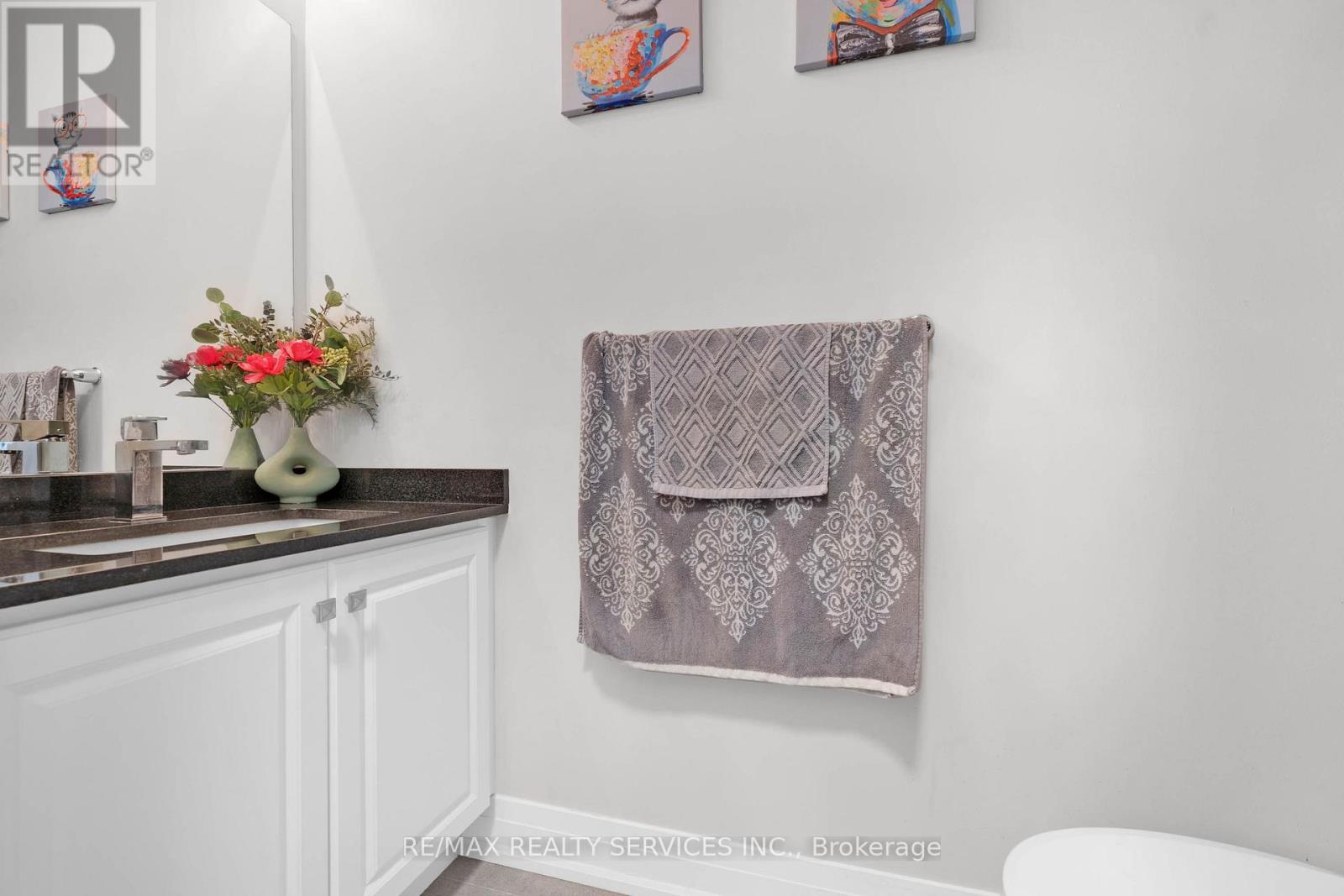 6 Lollard Way, Brampton (Bram West), Ontario  L6Y 2C9 - Photo 14 - W13678484