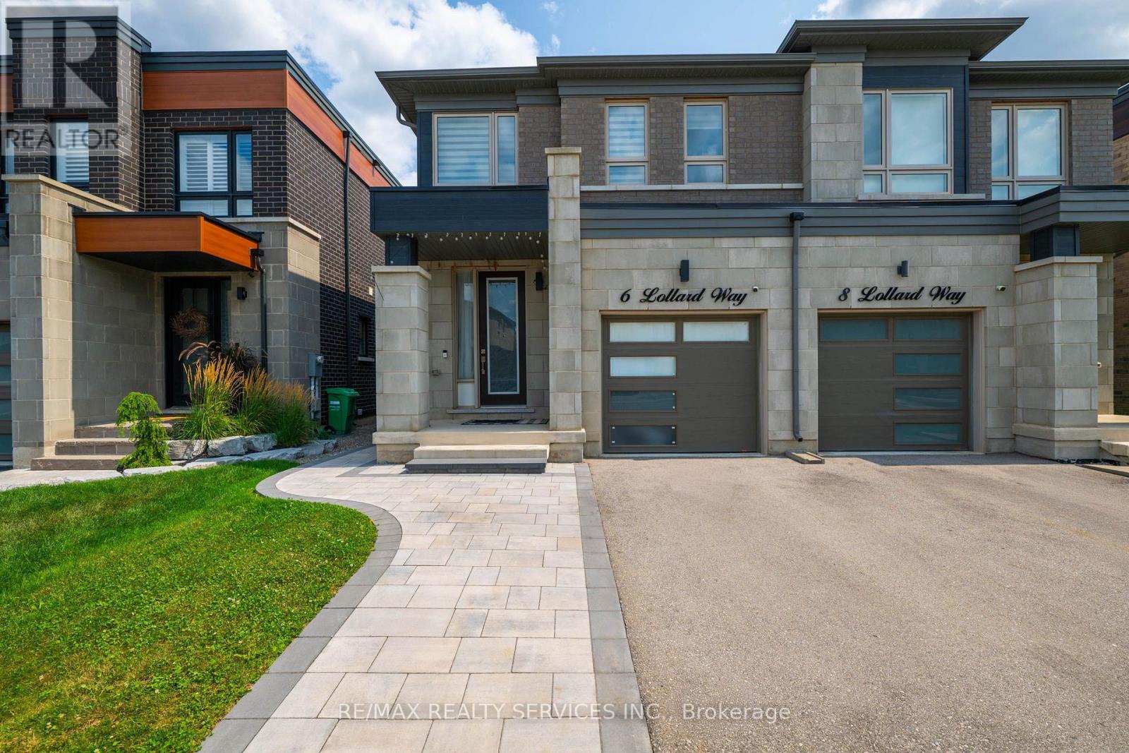 6 Lollard Way, Brampton (Bram West), Ontario  L6Y 2C9 - Photo 2 - W13678484