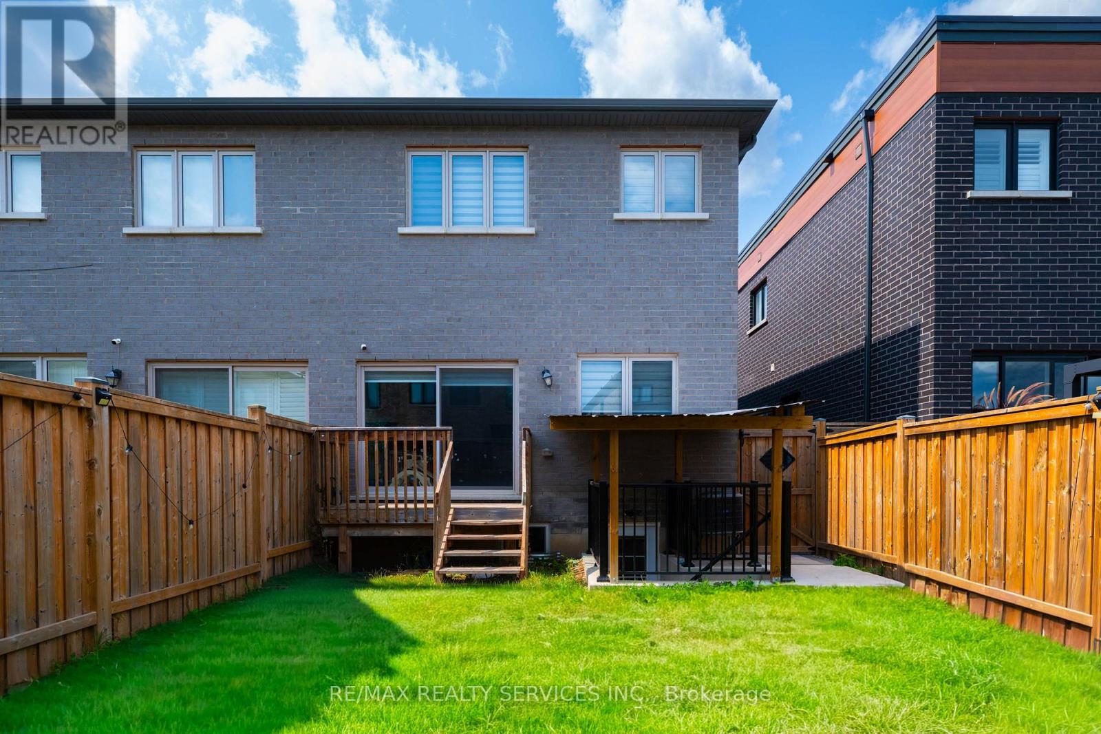 6 Lollard Way, Brampton (Bram West), Ontario  L6Y 2C9 - Photo 29 - W13678484
