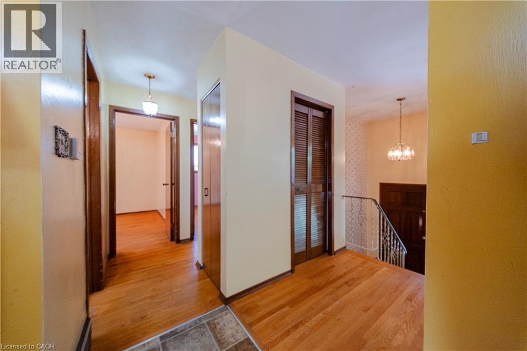 635 Cedargrove Place, Waterloo, Ontario  N2L 4Y8 - Photo 18 - 40852390