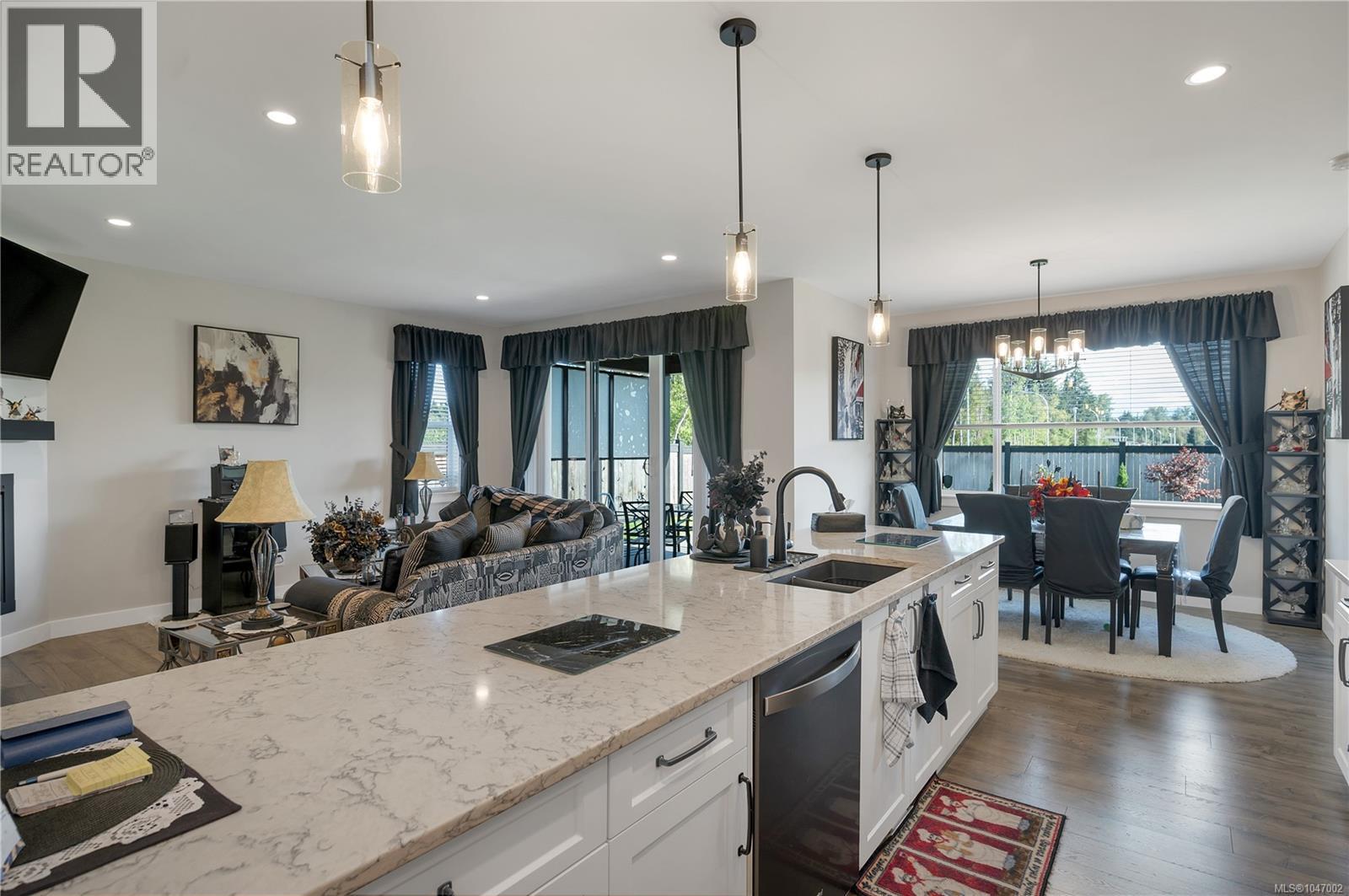 2105 Evergreen Rd, Campbell River, British Columbia  V9W 0C8 - Photo 17 - 1047002