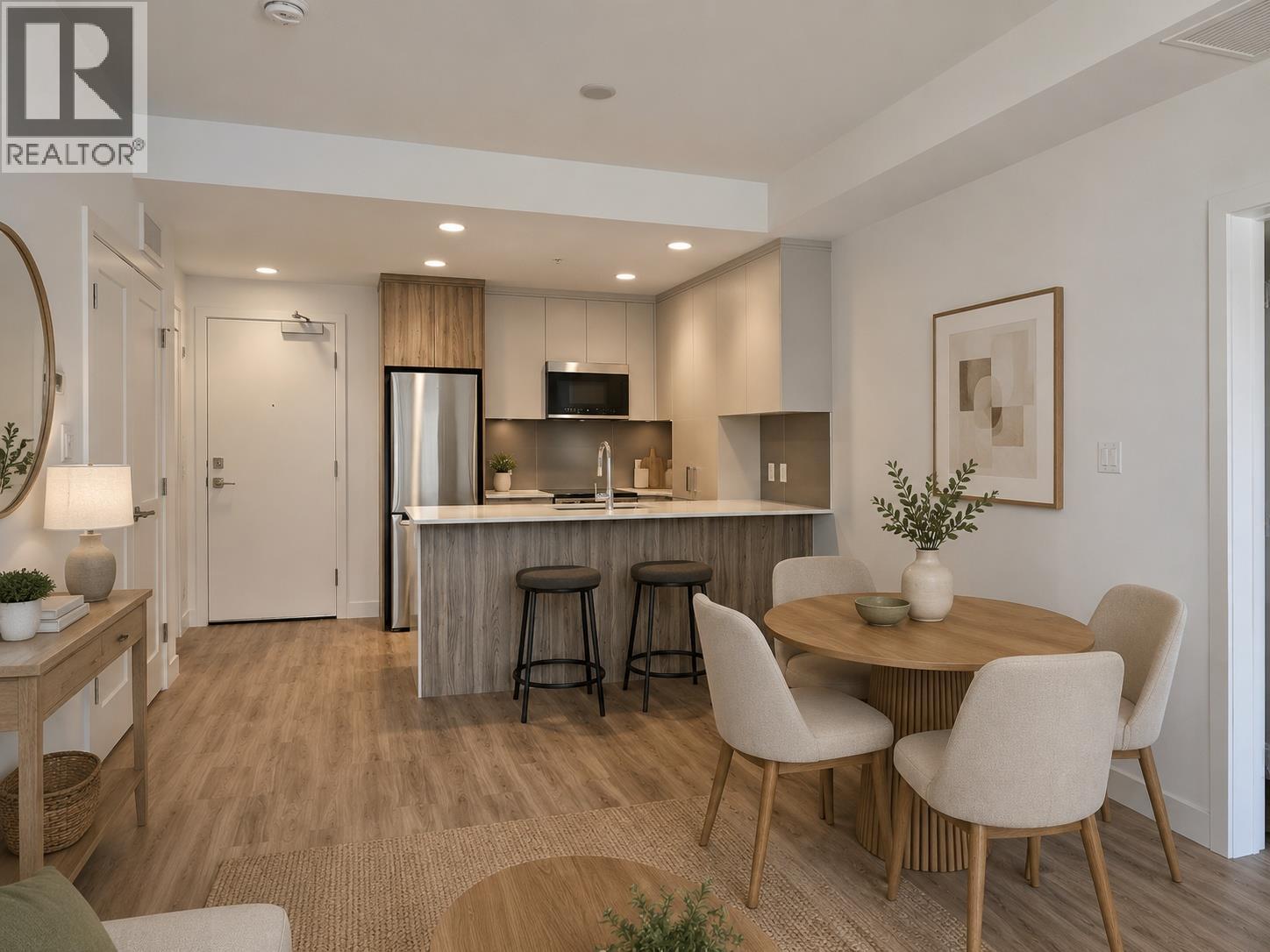 271 Wylie Street Unit# 420, Penticton, British Columbia  V2A 0L3 - Photo 2 - 10394807