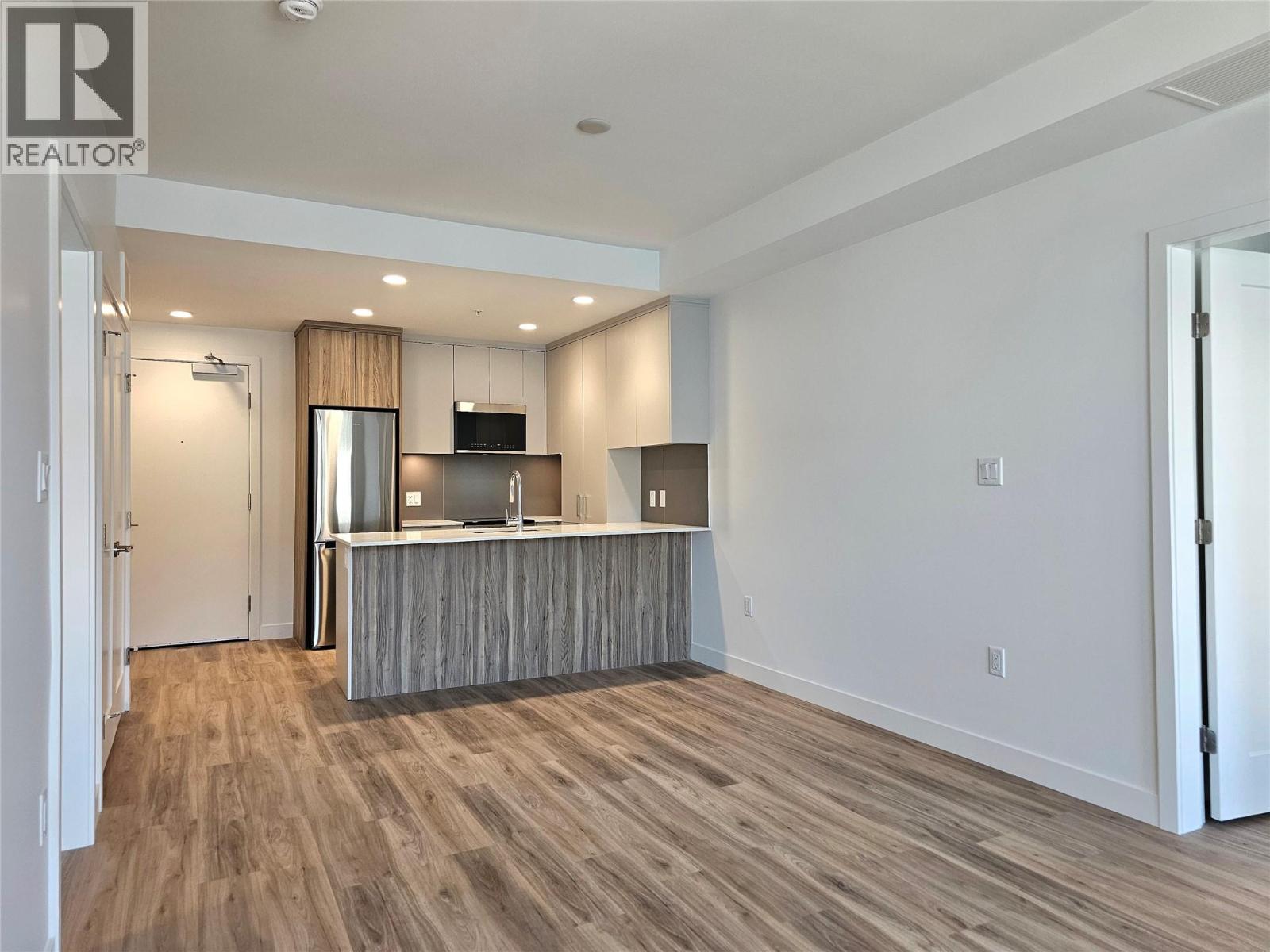 271 Wylie Street Unit# 420, Penticton, British Columbia  V2A 0L3 - Photo 9 - 10394807