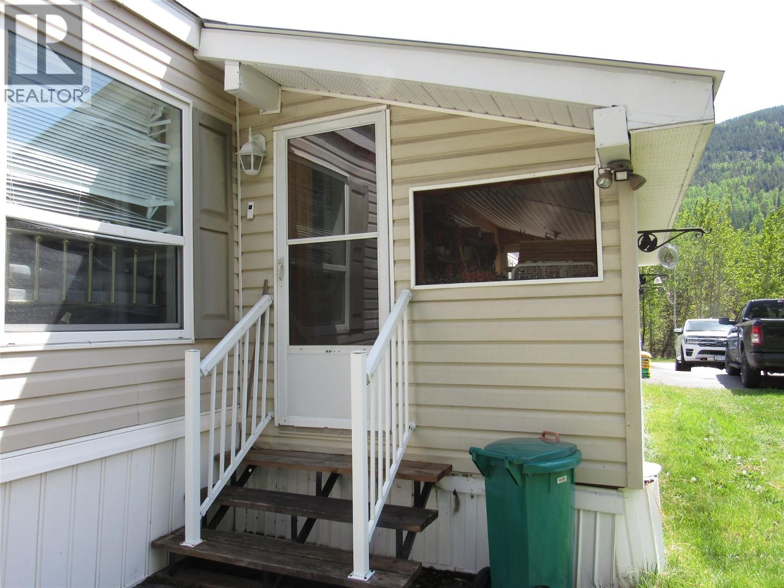 500 16th Avenue Unit# 107, Genelle, British Columbia V0G 1G0 - Photo 18 - 10397664