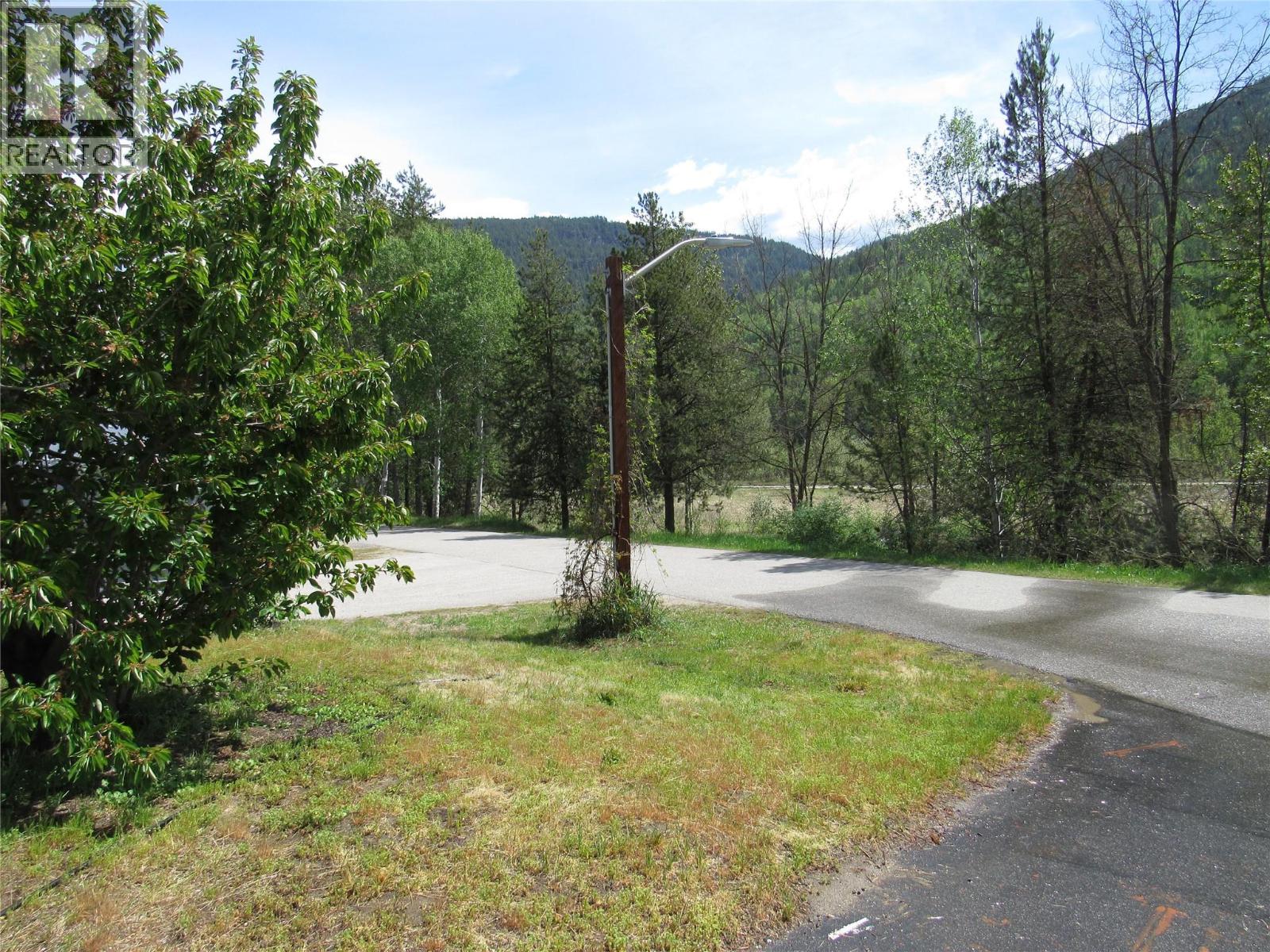 500 16th Avenue Unit# 107, Genelle, British Columbia V0G 1G0 - Photo 13 - 10397664