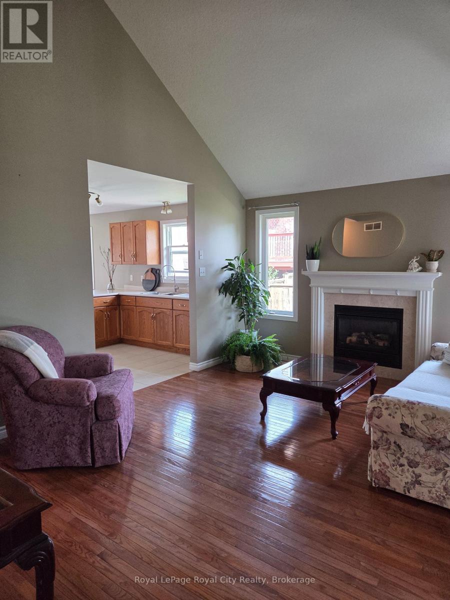 3 Marigold Drive, Guelph, Ontario  N1C 1G7 - Photo 42 - X13582636