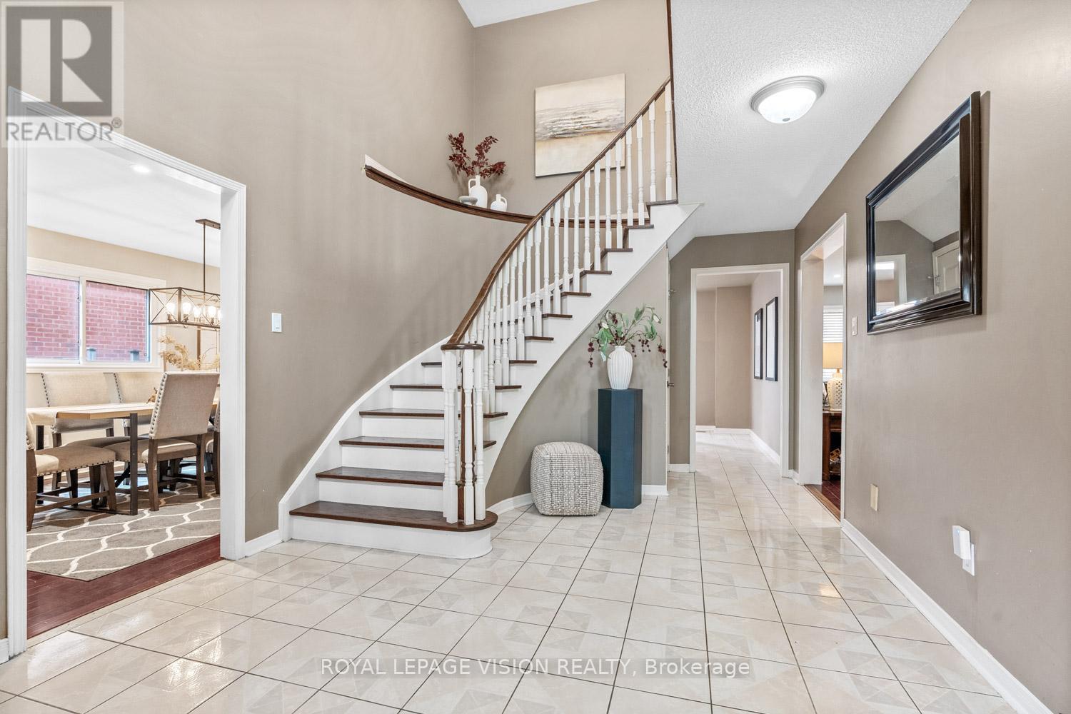 83 Bergin Road, Newmarket, Ontario  L3X 1S2 - Photo 15 - N13588090