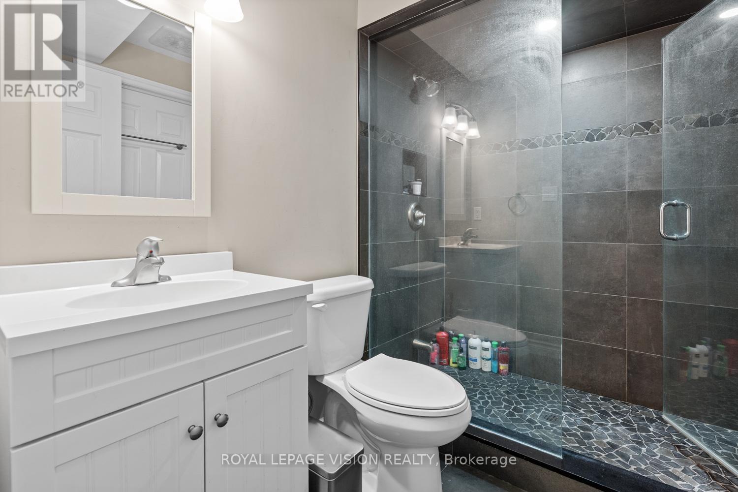 83 Bergin Road, Newmarket, Ontario  L3X 1S2 - Photo 35 - N13588090