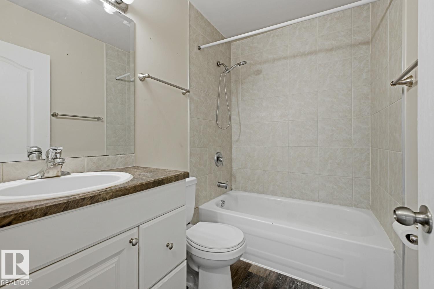 Unknown Address, ,    - Photo 5 - E4502931